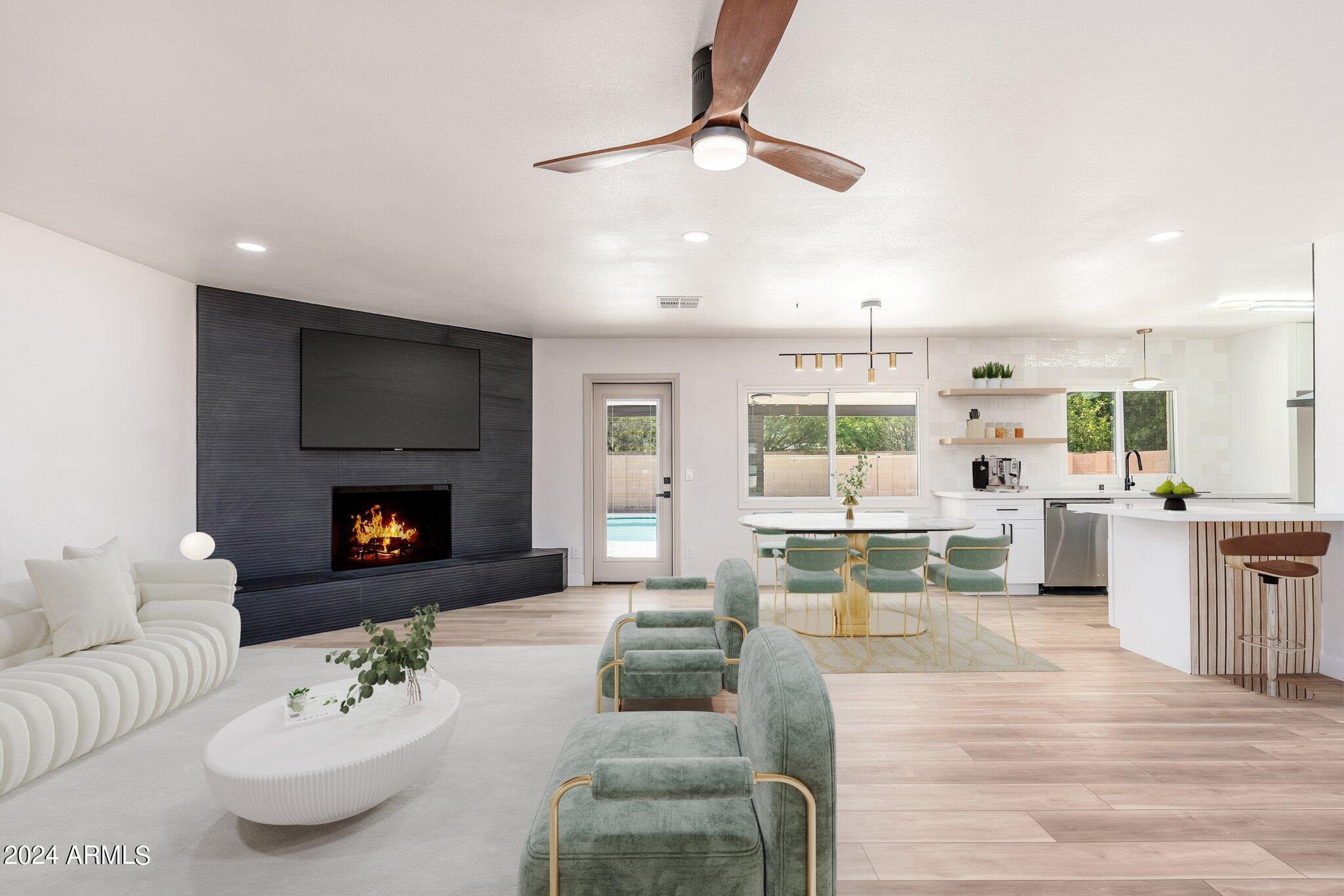 5934 S JUNIPER Street