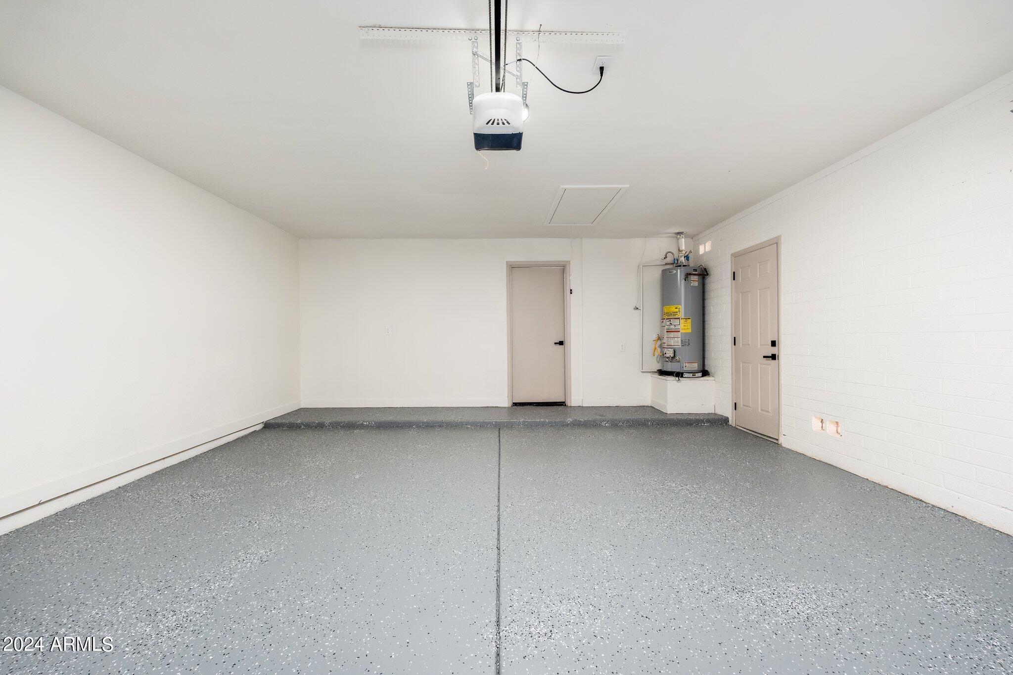 5934 S JUNIPER Street