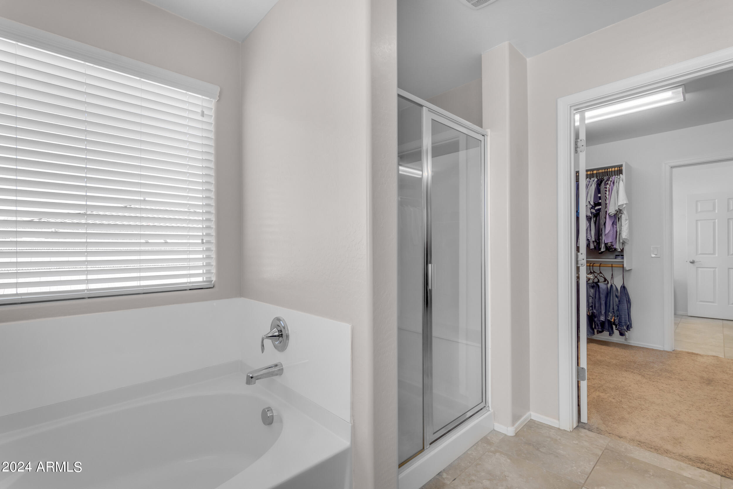 2675 E GILLCREST Road