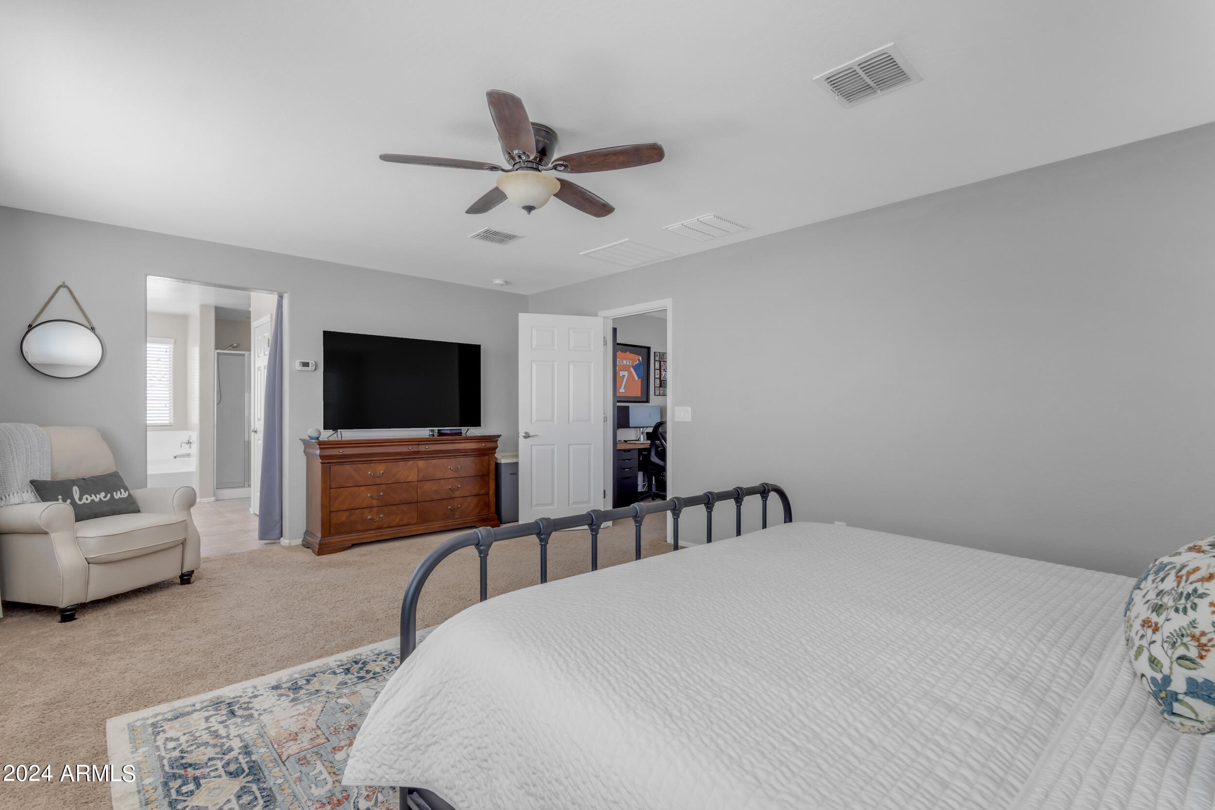 2675 E GILLCREST Road