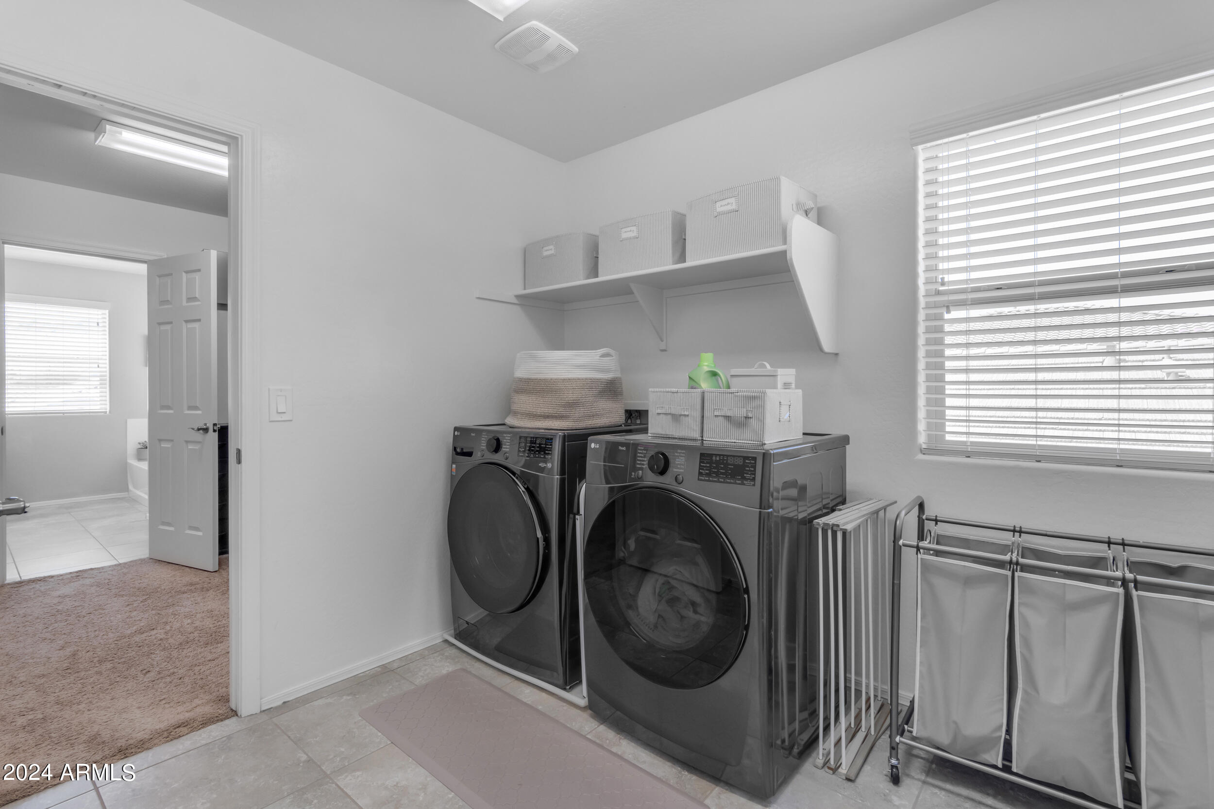 2675 E GILLCREST Road