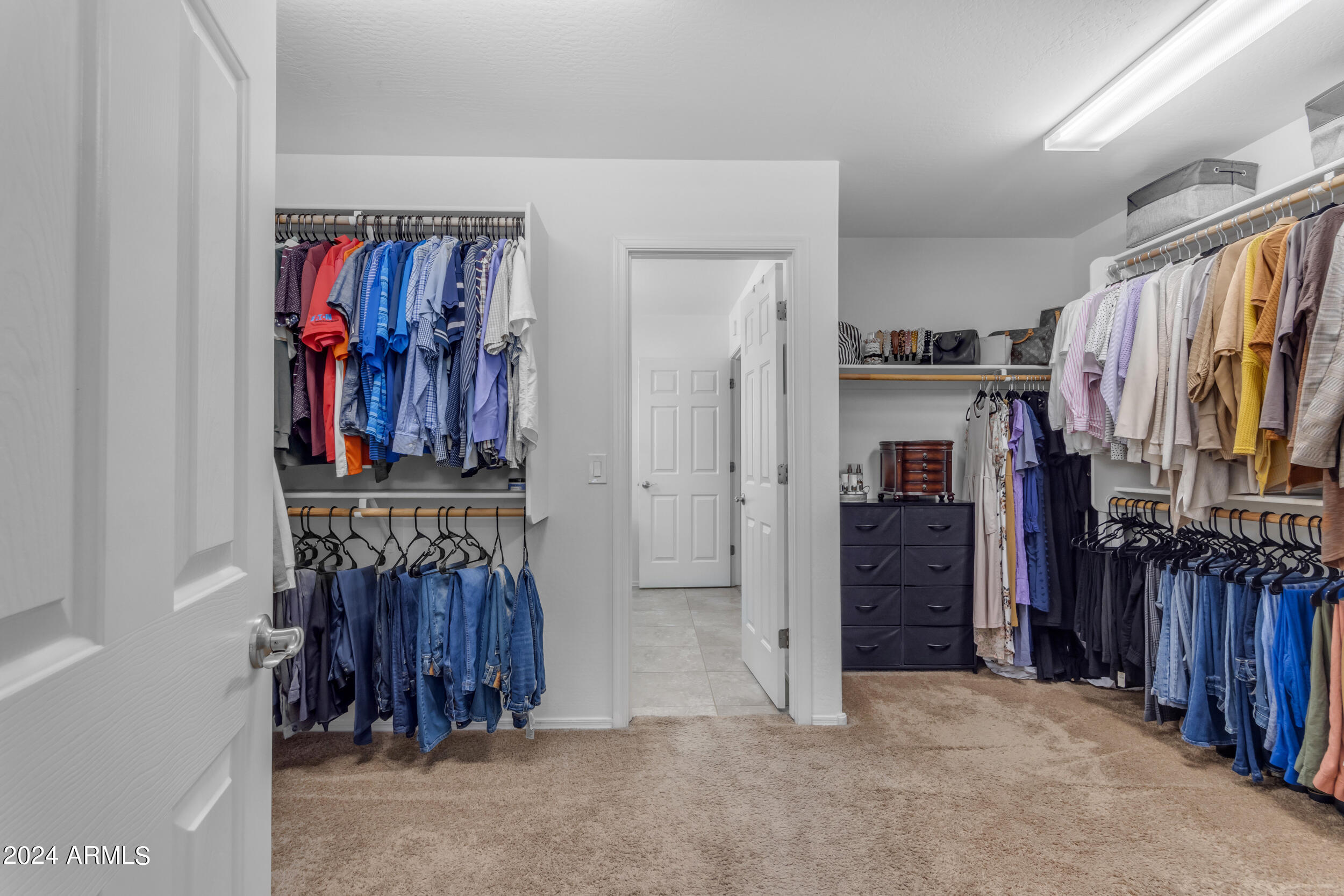 2675 E GILLCREST Road