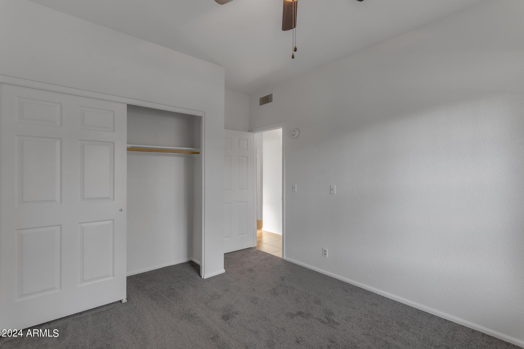 909 E CULLUMBER Street