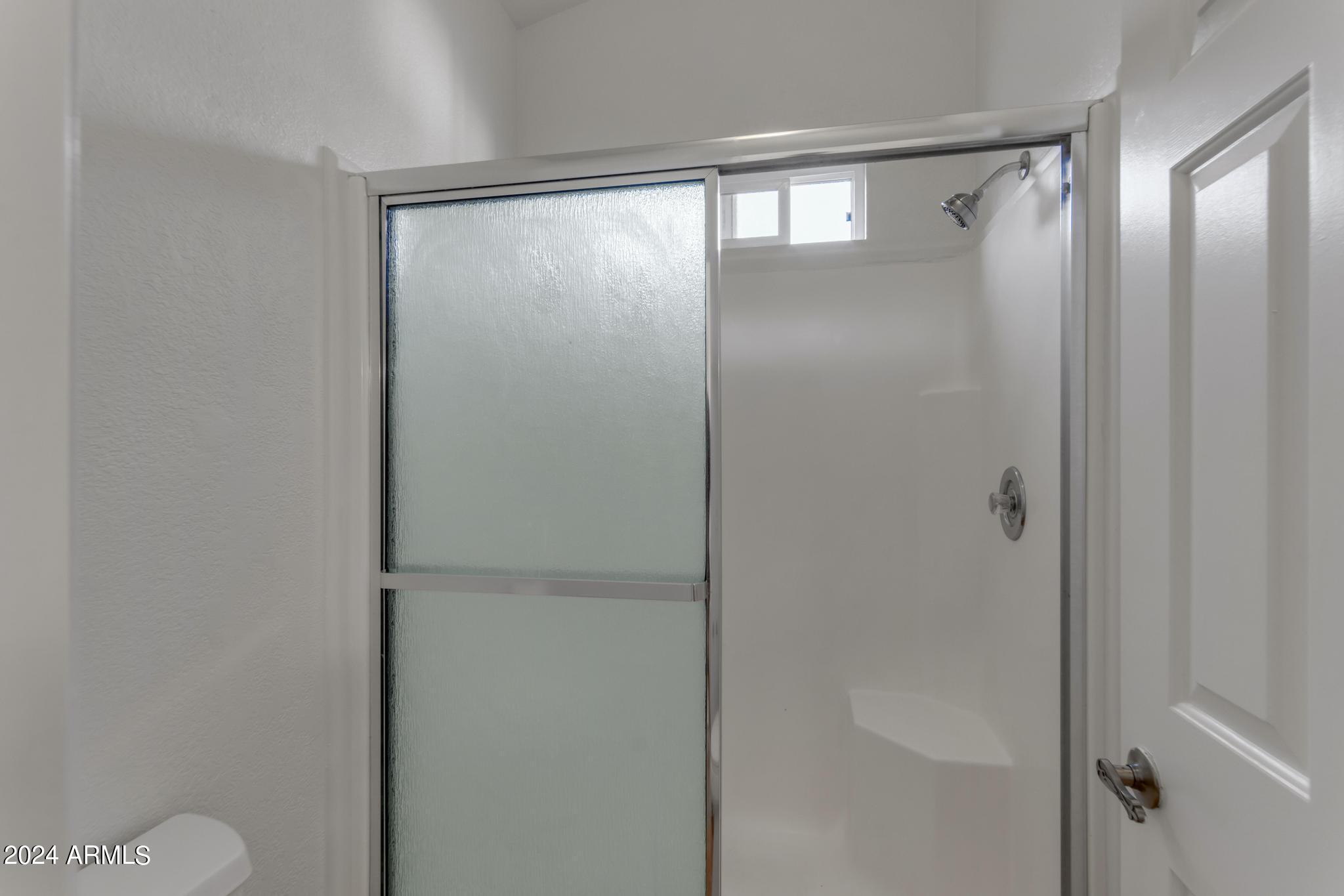 909 E CULLUMBER Street