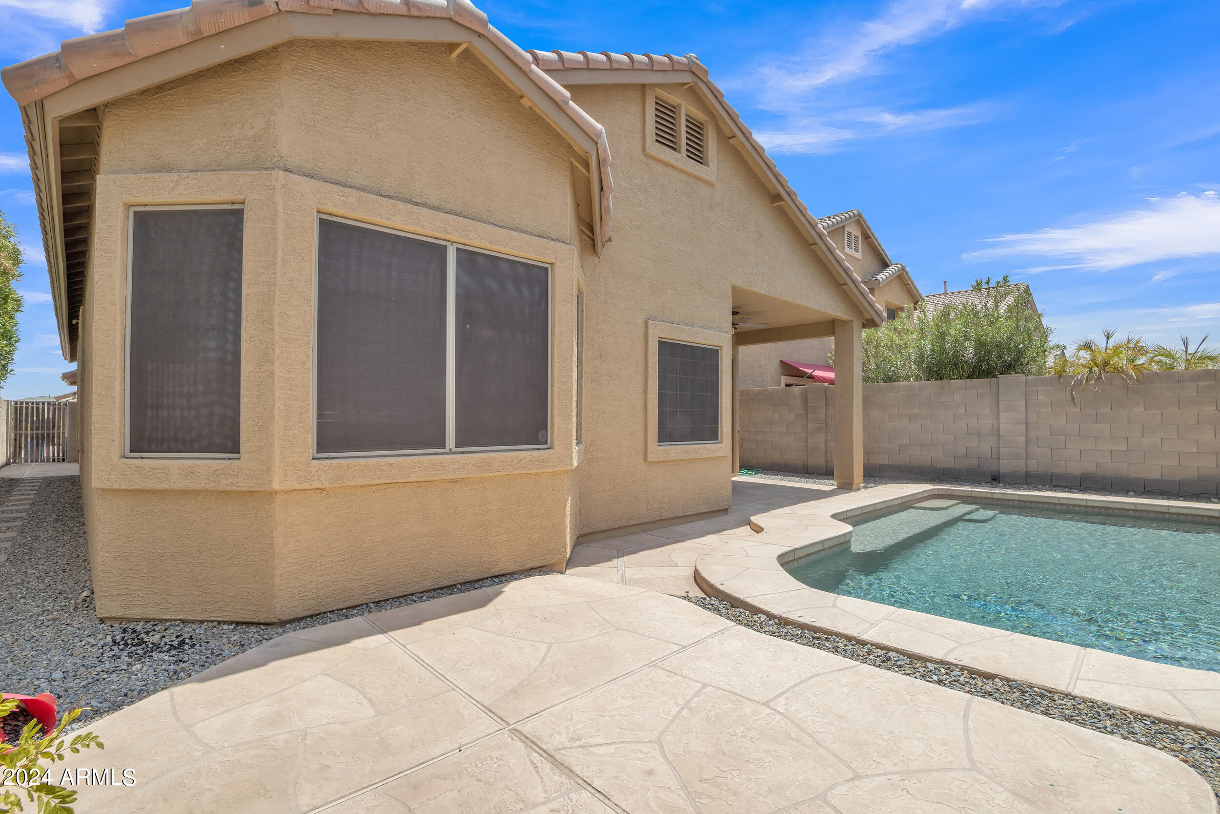 2934 W SILVER FOX Way