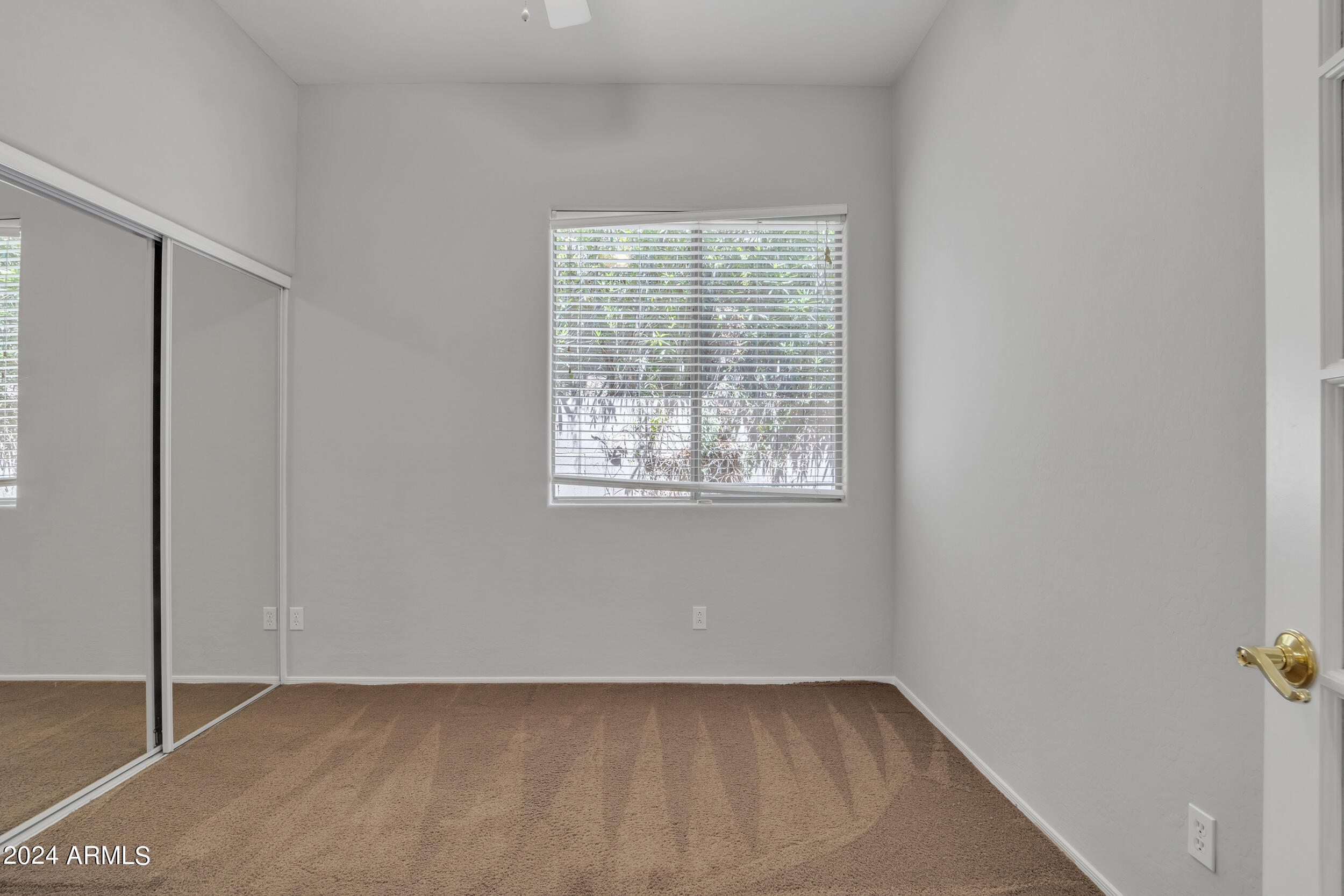 2934 W SILVER FOX Way