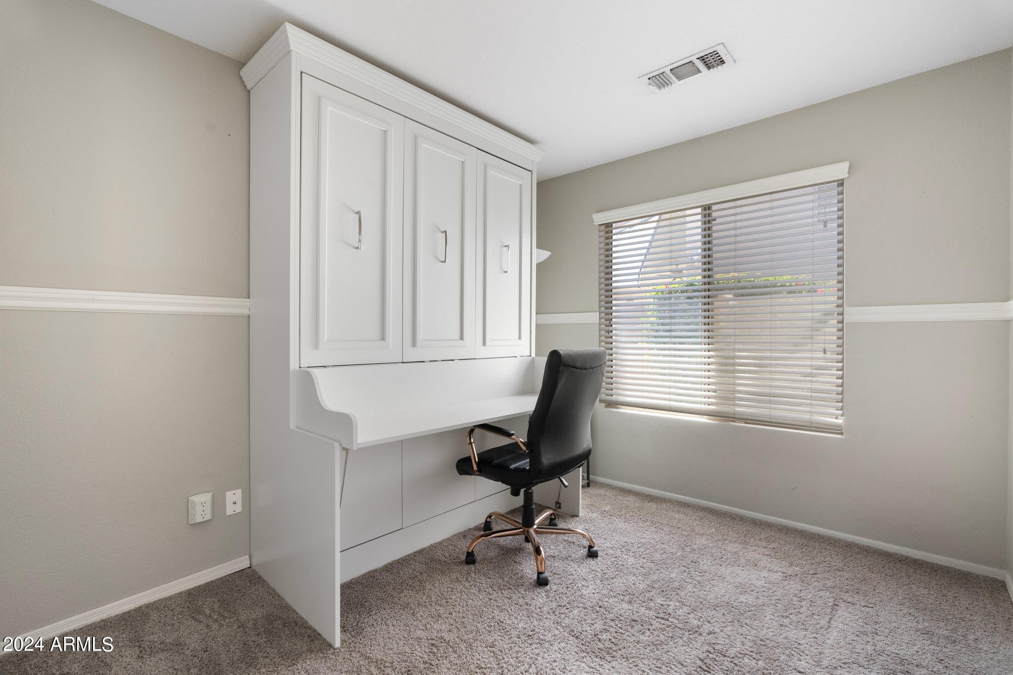 1253 S COLONIAL Drive