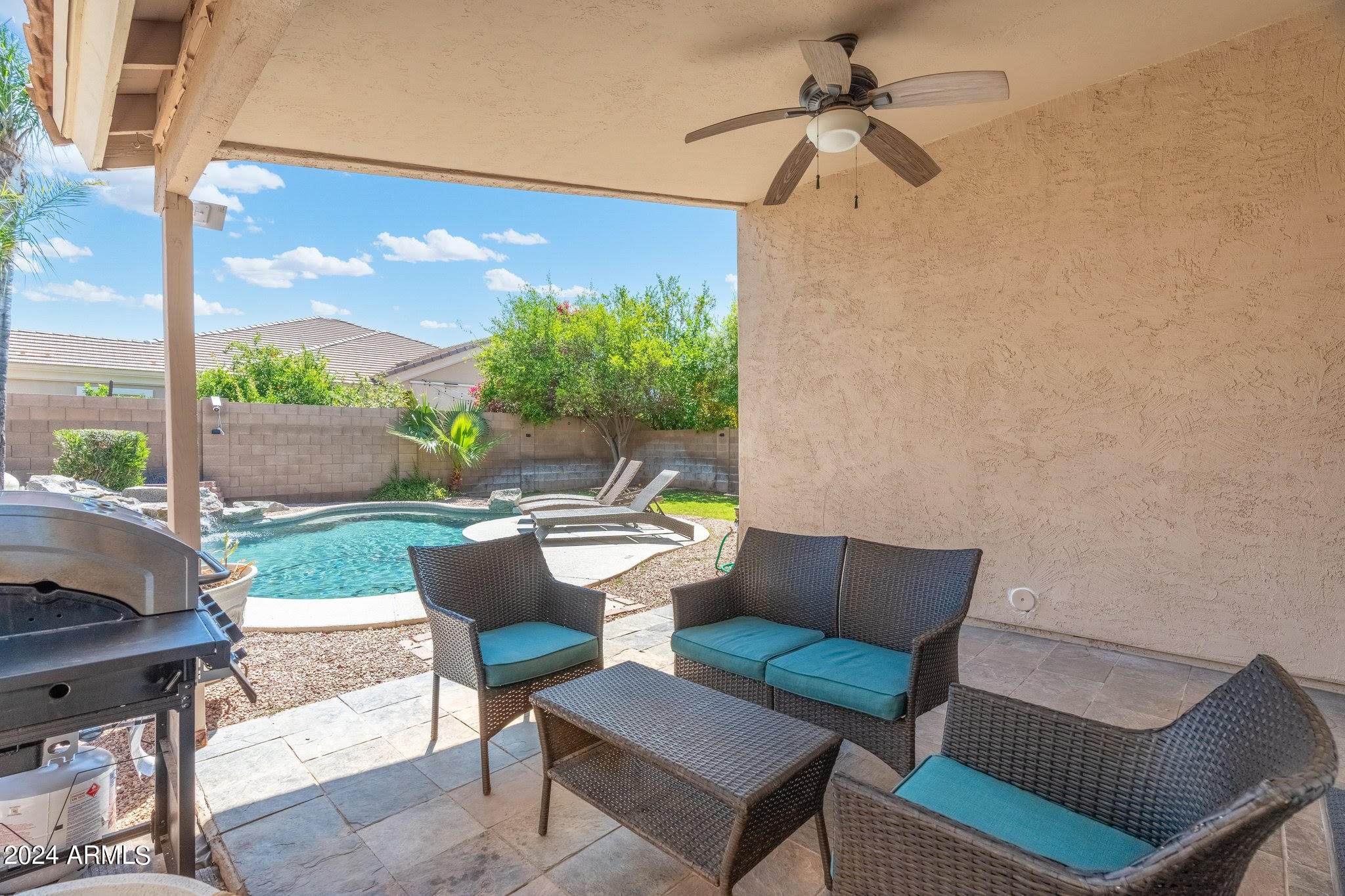 1253 S COLONIAL Drive