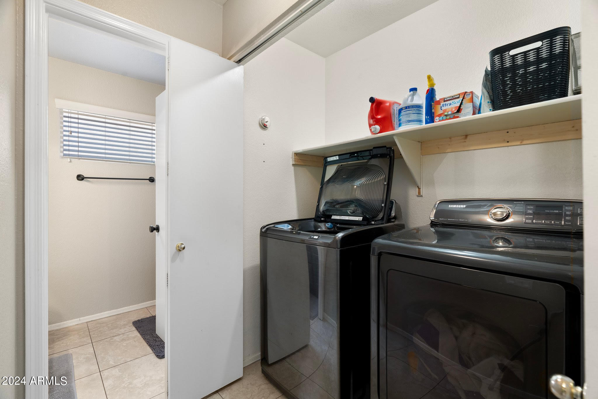 1253 S COLONIAL Drive