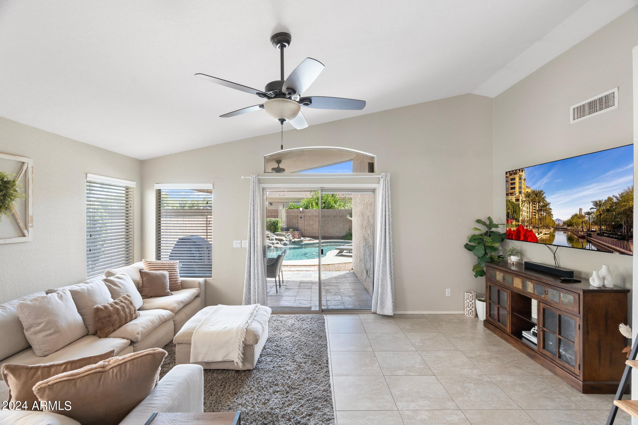 1253 S COLONIAL Drive