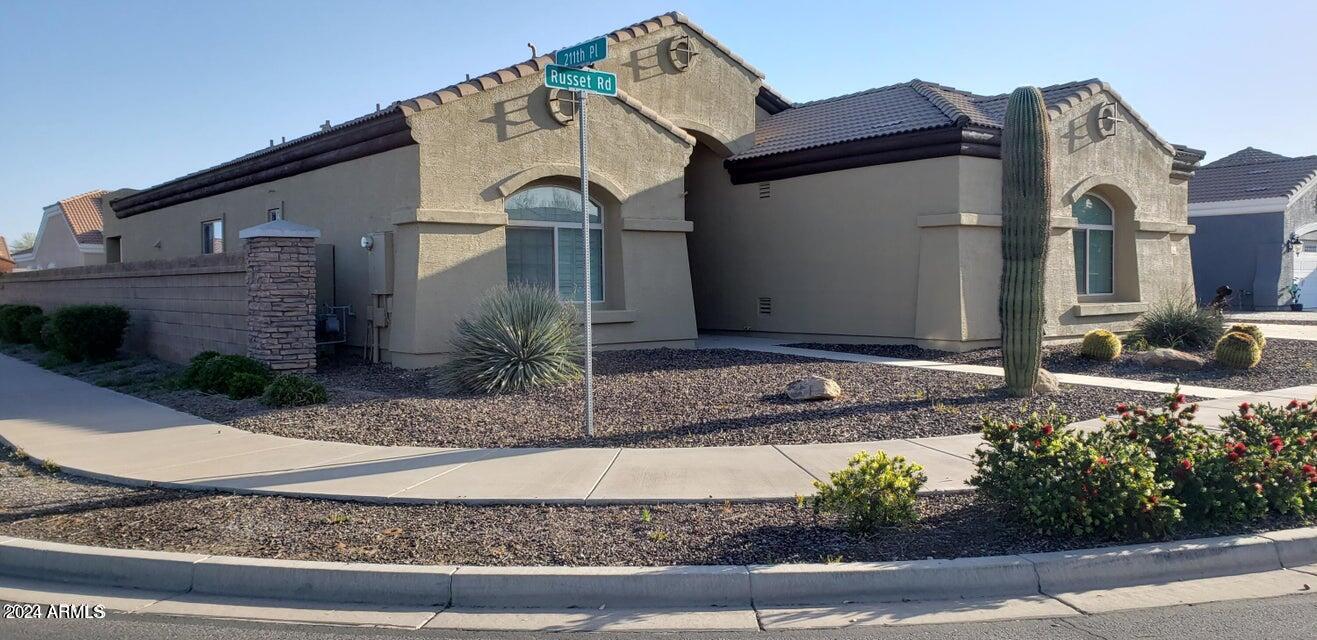 21168 E RUSSET Road