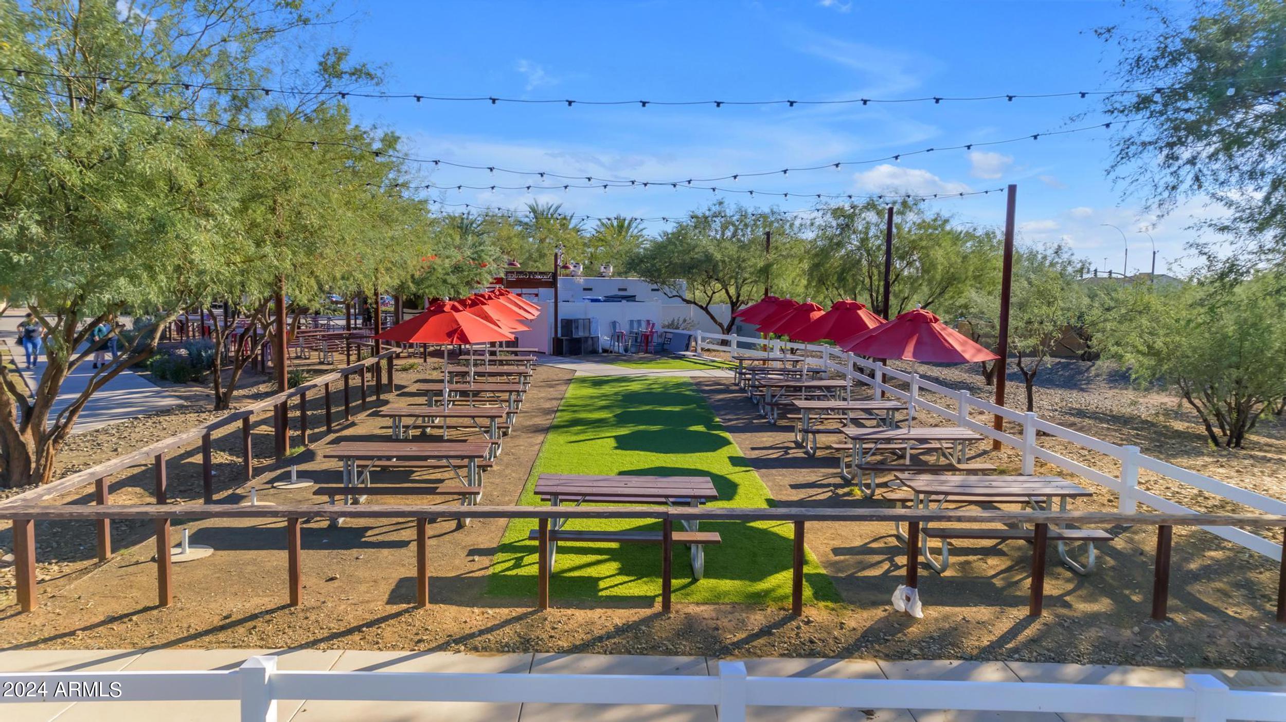 10064 E SATELLITE Drive