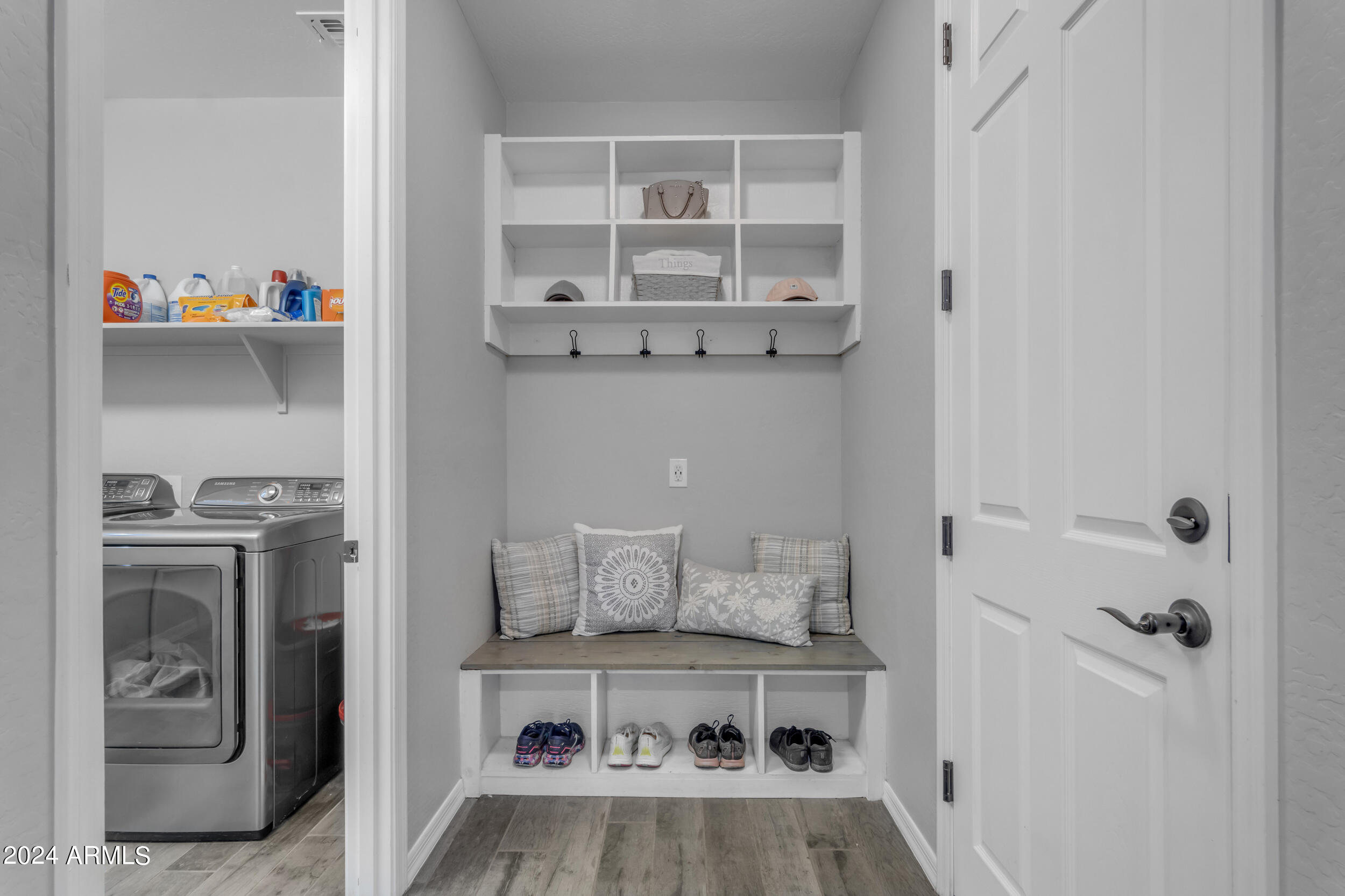 10064 E SATELLITE Drive