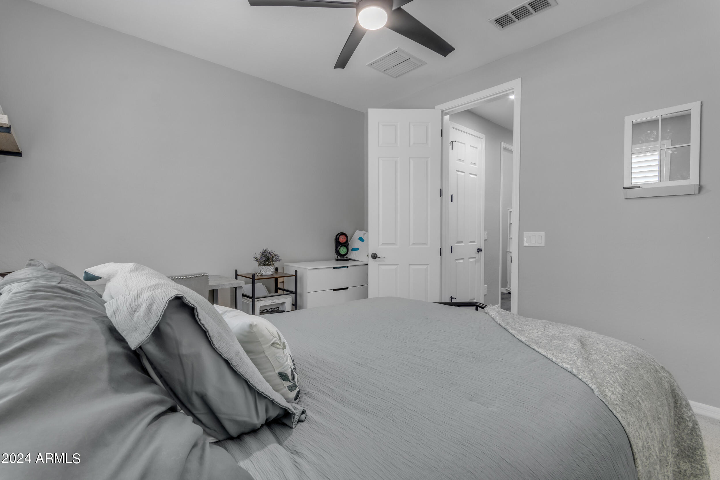 10064 E SATELLITE Drive