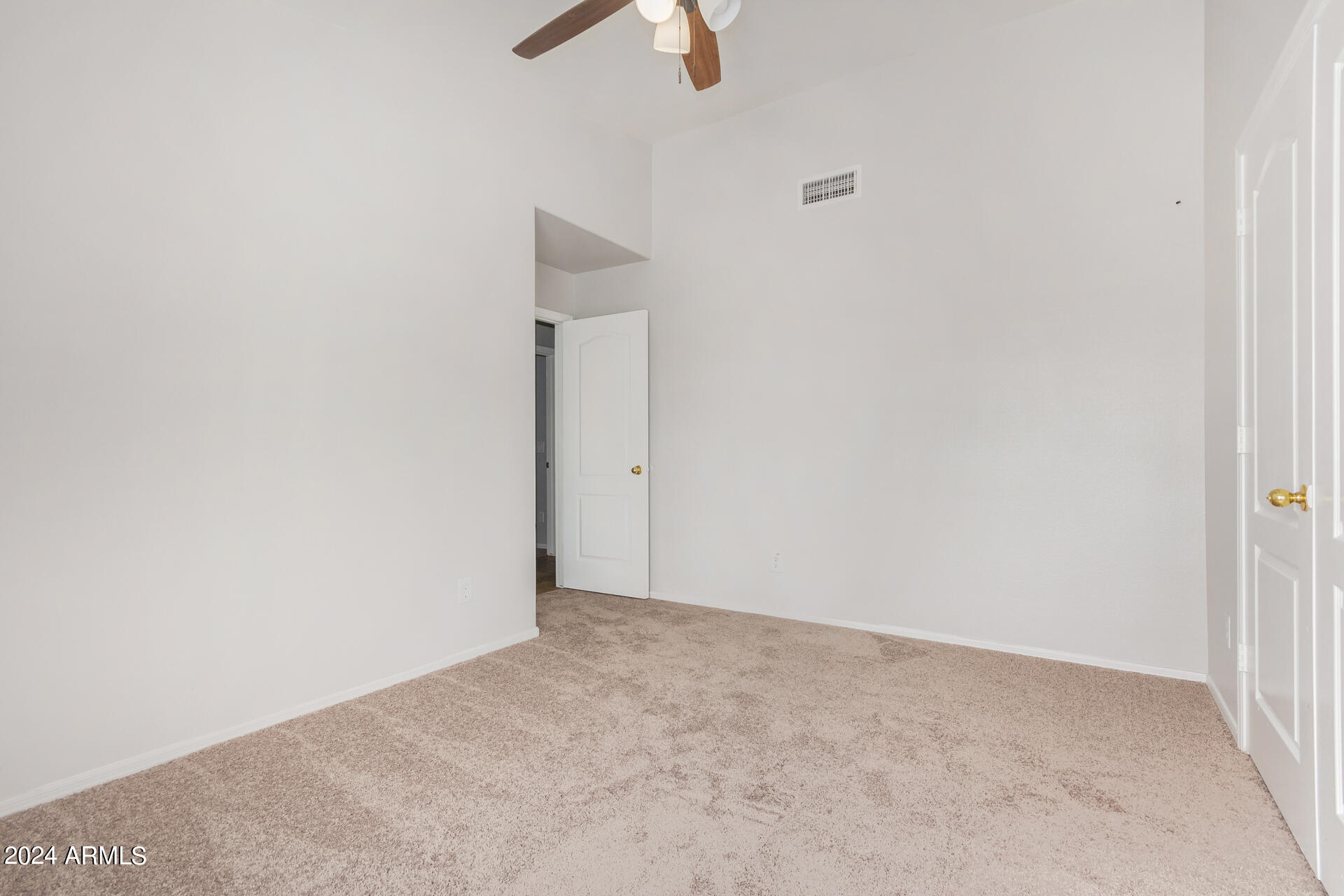 2342 E SMOKE TREE Road