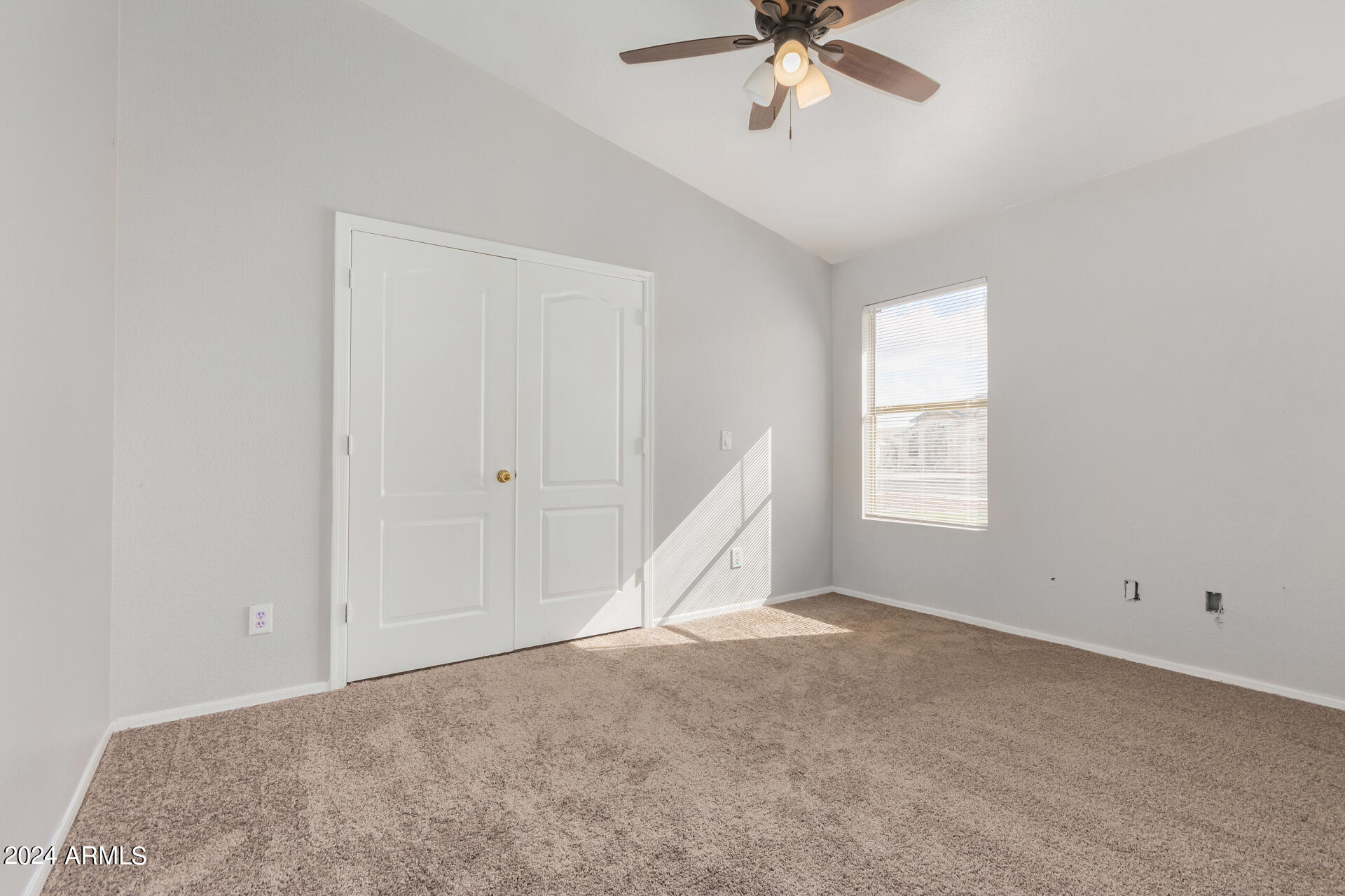 2342 E SMOKE TREE Road