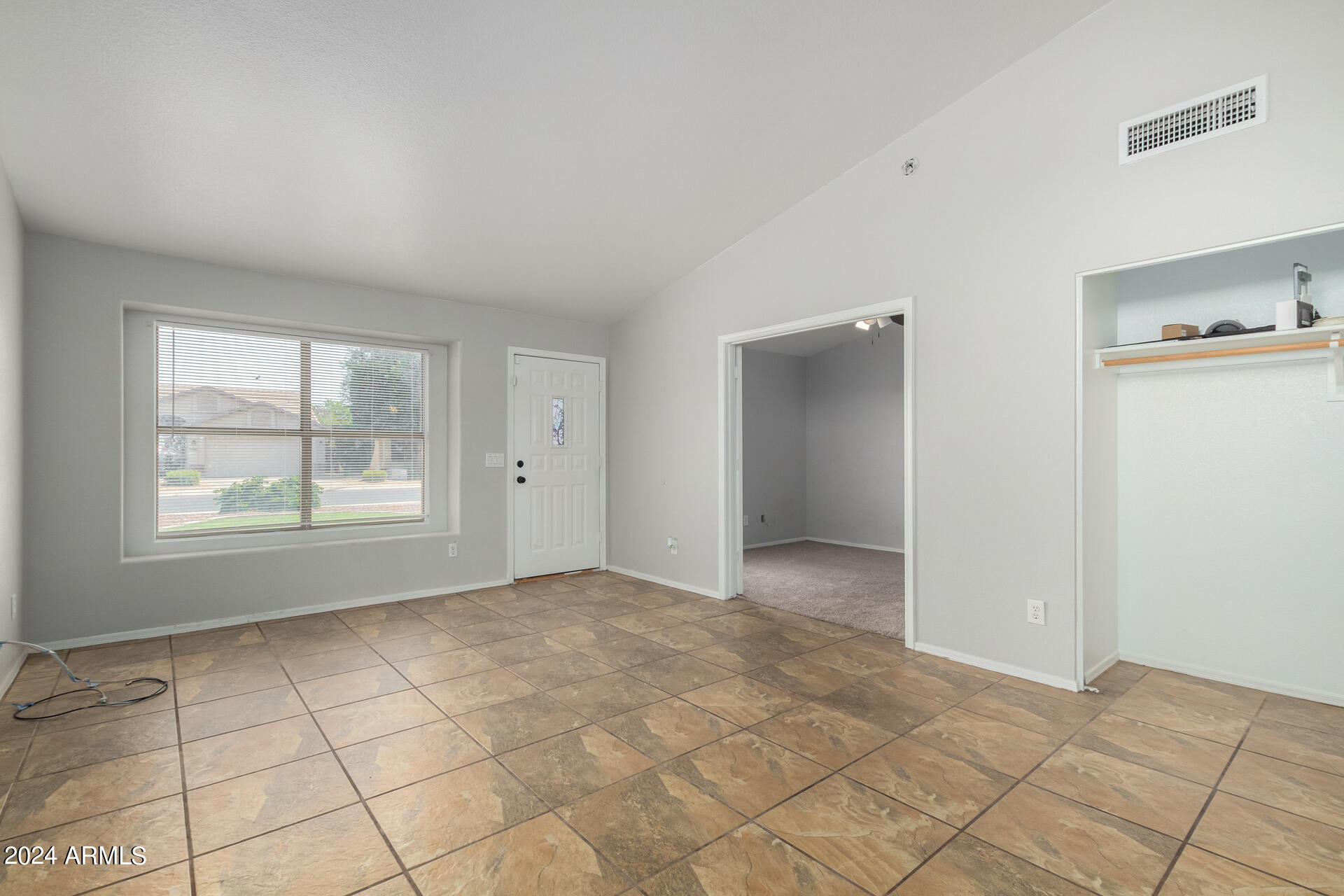 2342 E SMOKE TREE Road