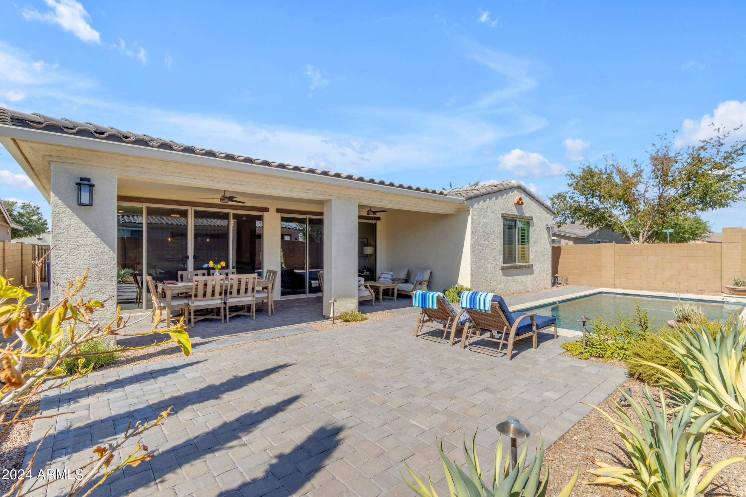 22559 E DUNCAN Street