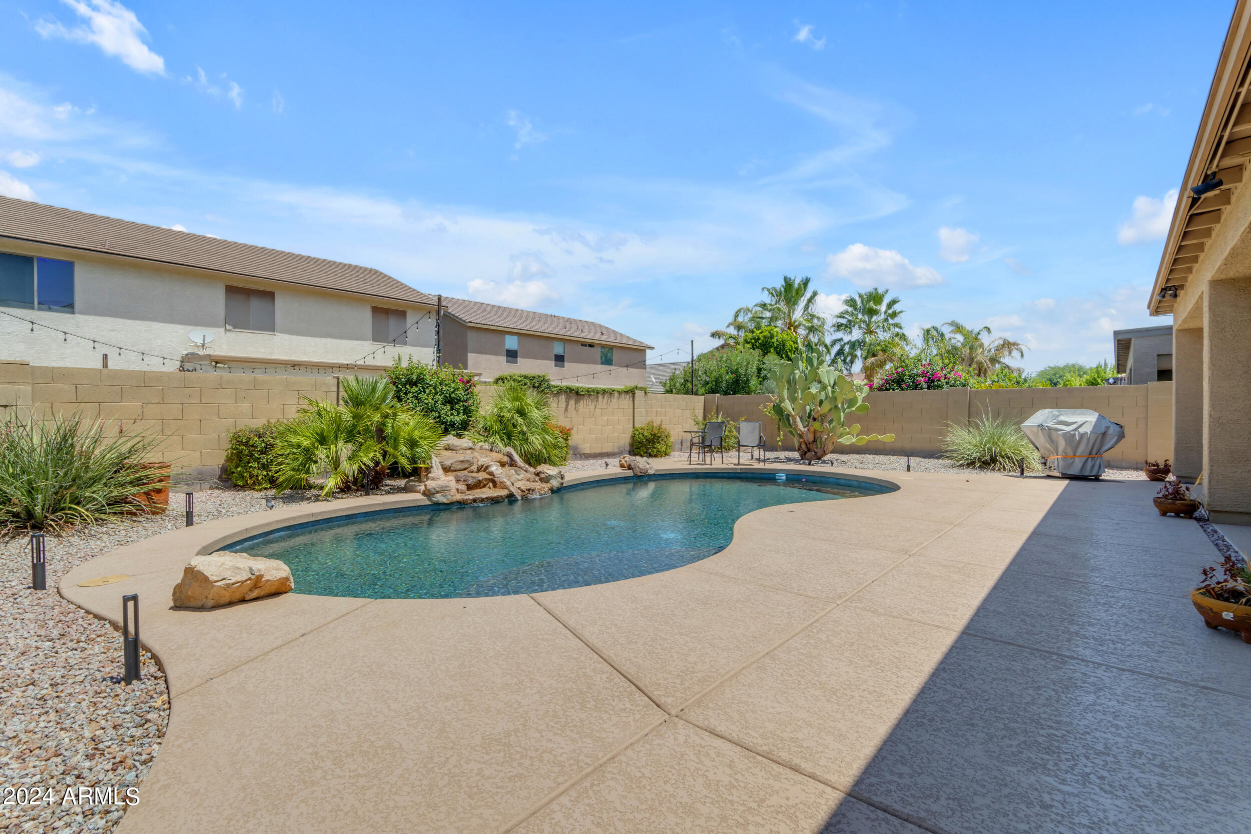 1690 W AGRARIAN HILLS Drive