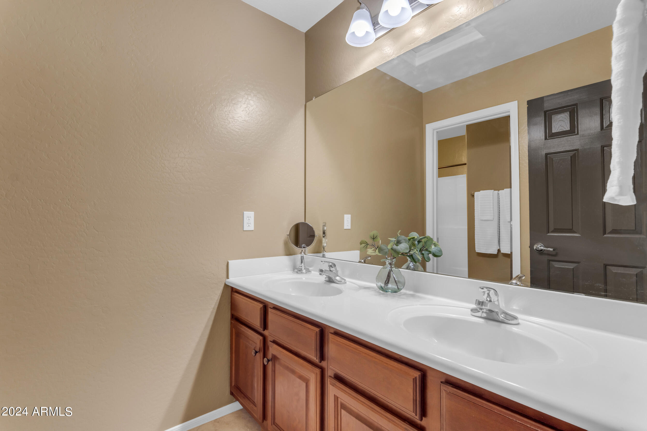 1690 W AGRARIAN HILLS Drive