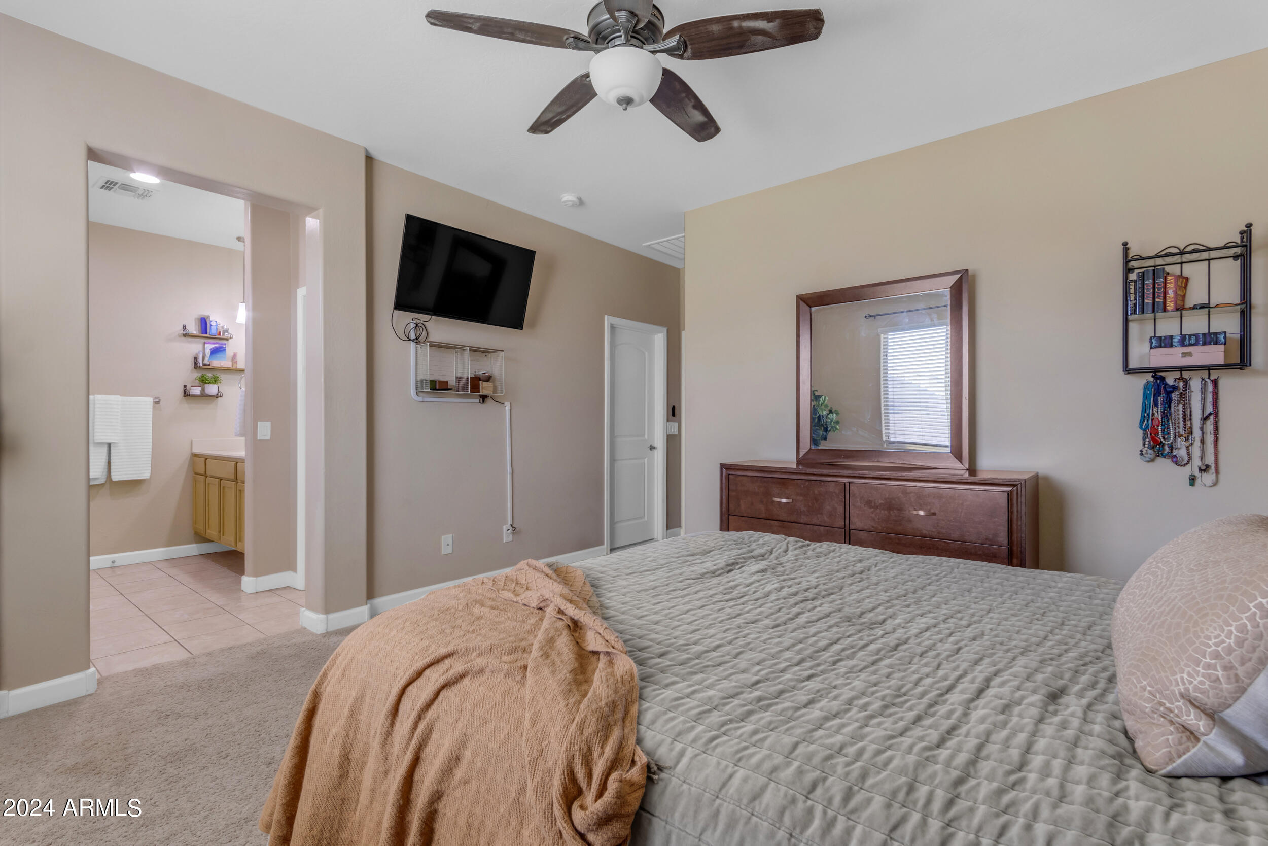 4971 E SUNSTONE Drive