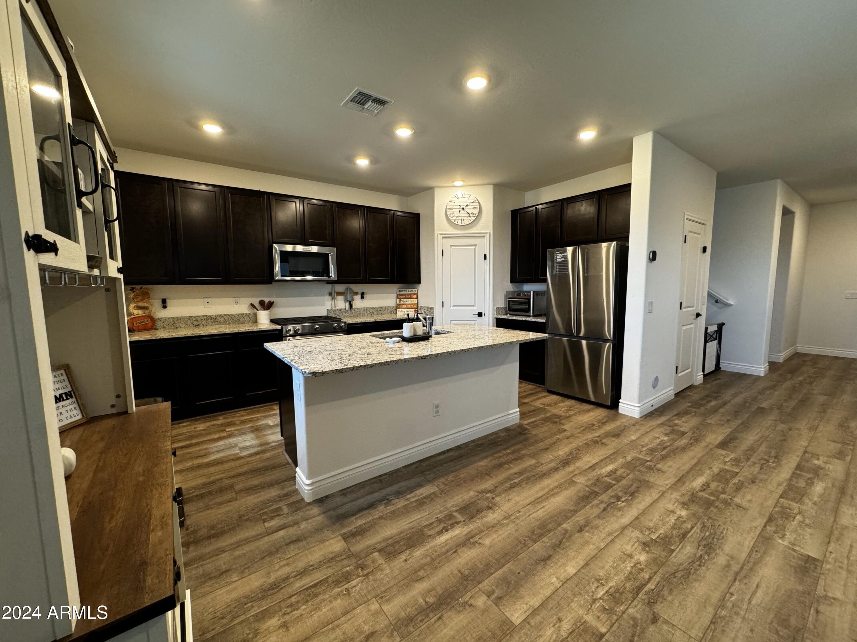 7322 S Briarwood Lane