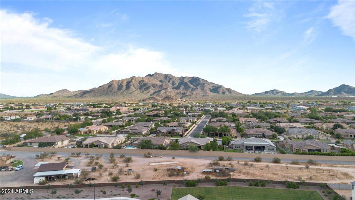 7322 S Briarwood Lane