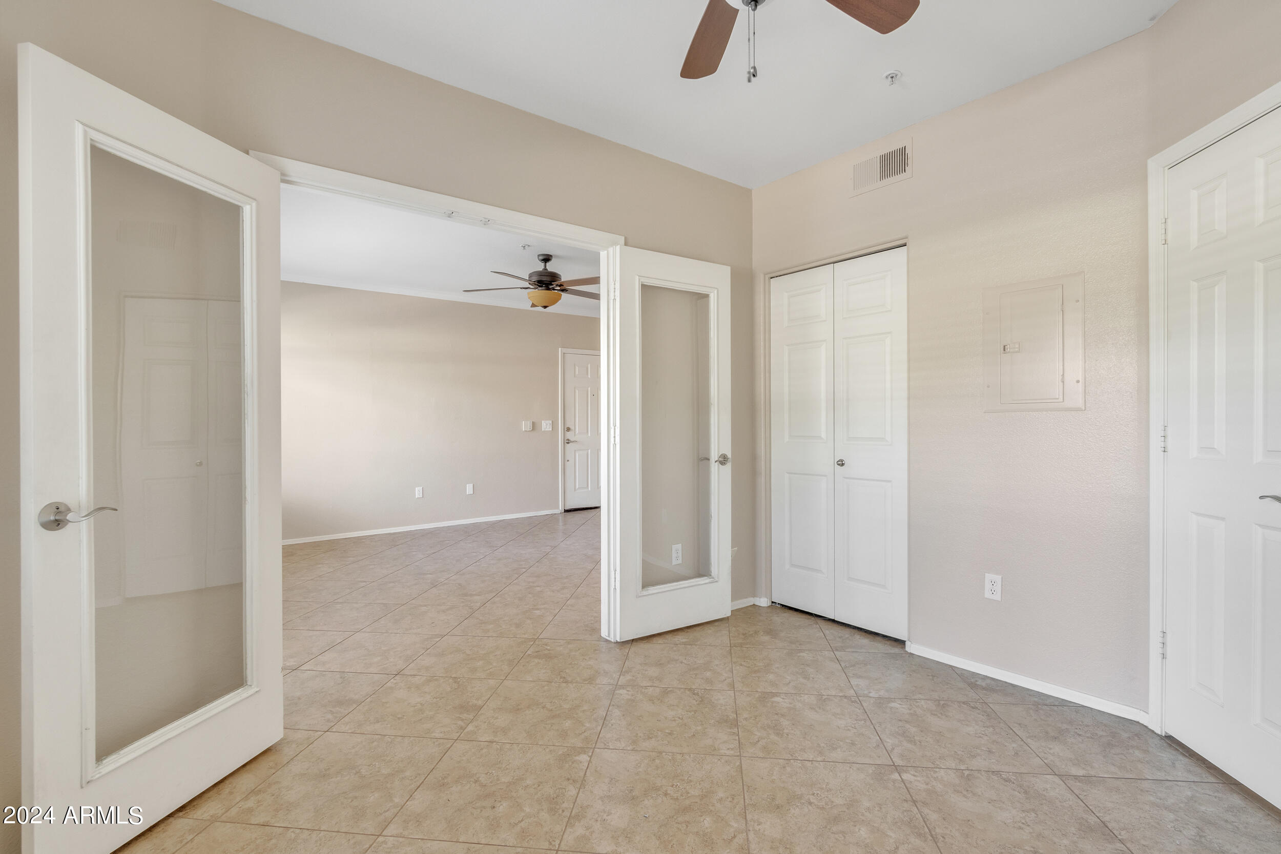 15095 N THOMPSON PEAK Parkway, 1035