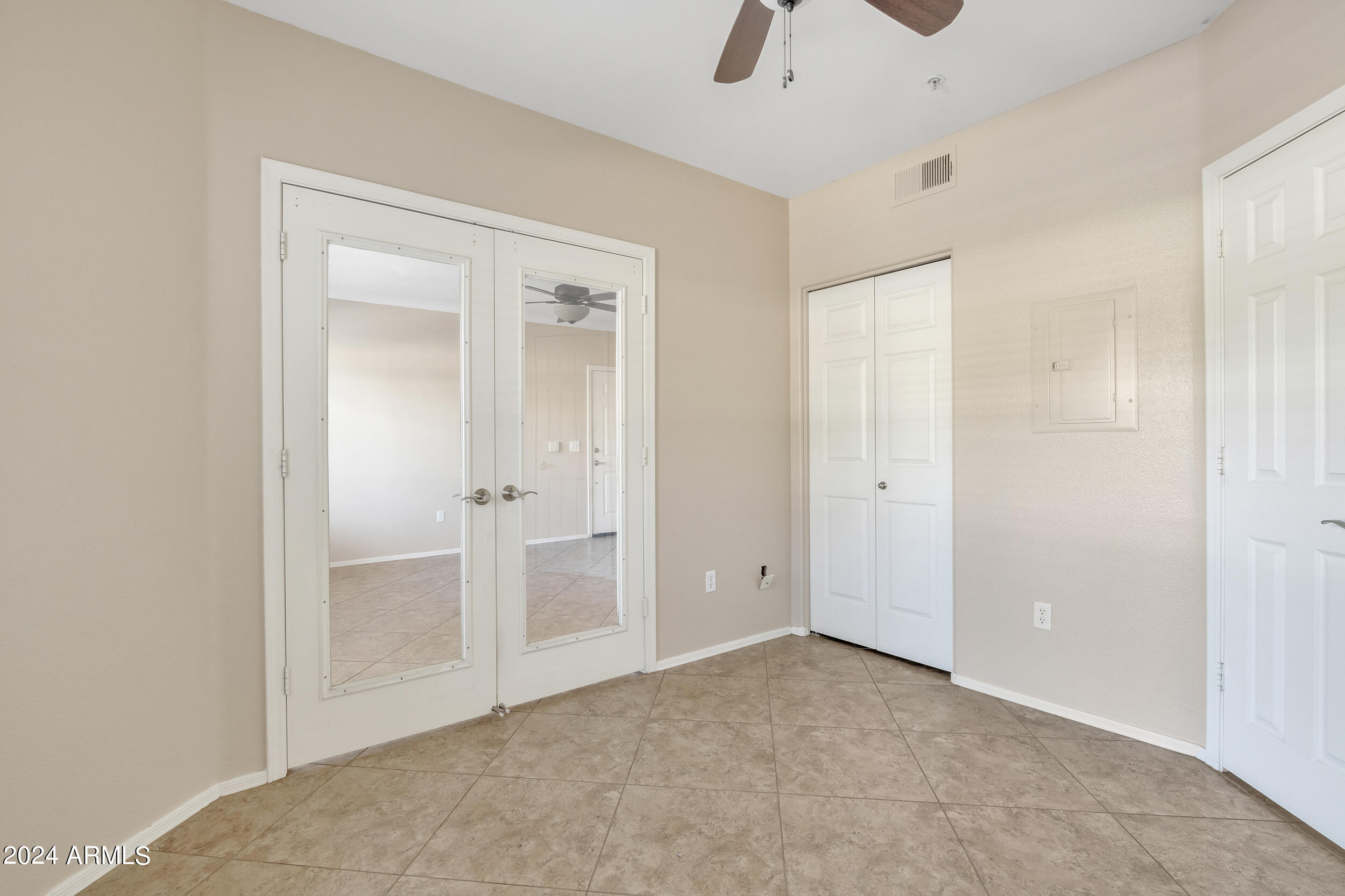 15095 N THOMPSON PEAK Parkway, 1035