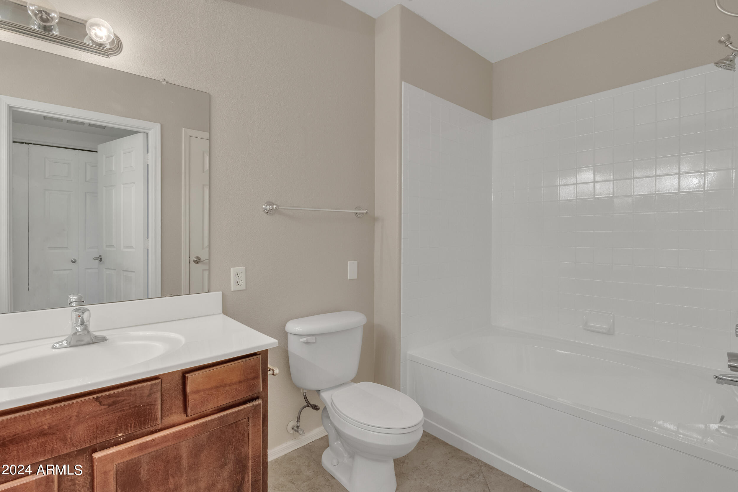 15095 N THOMPSON PEAK Parkway, 1035