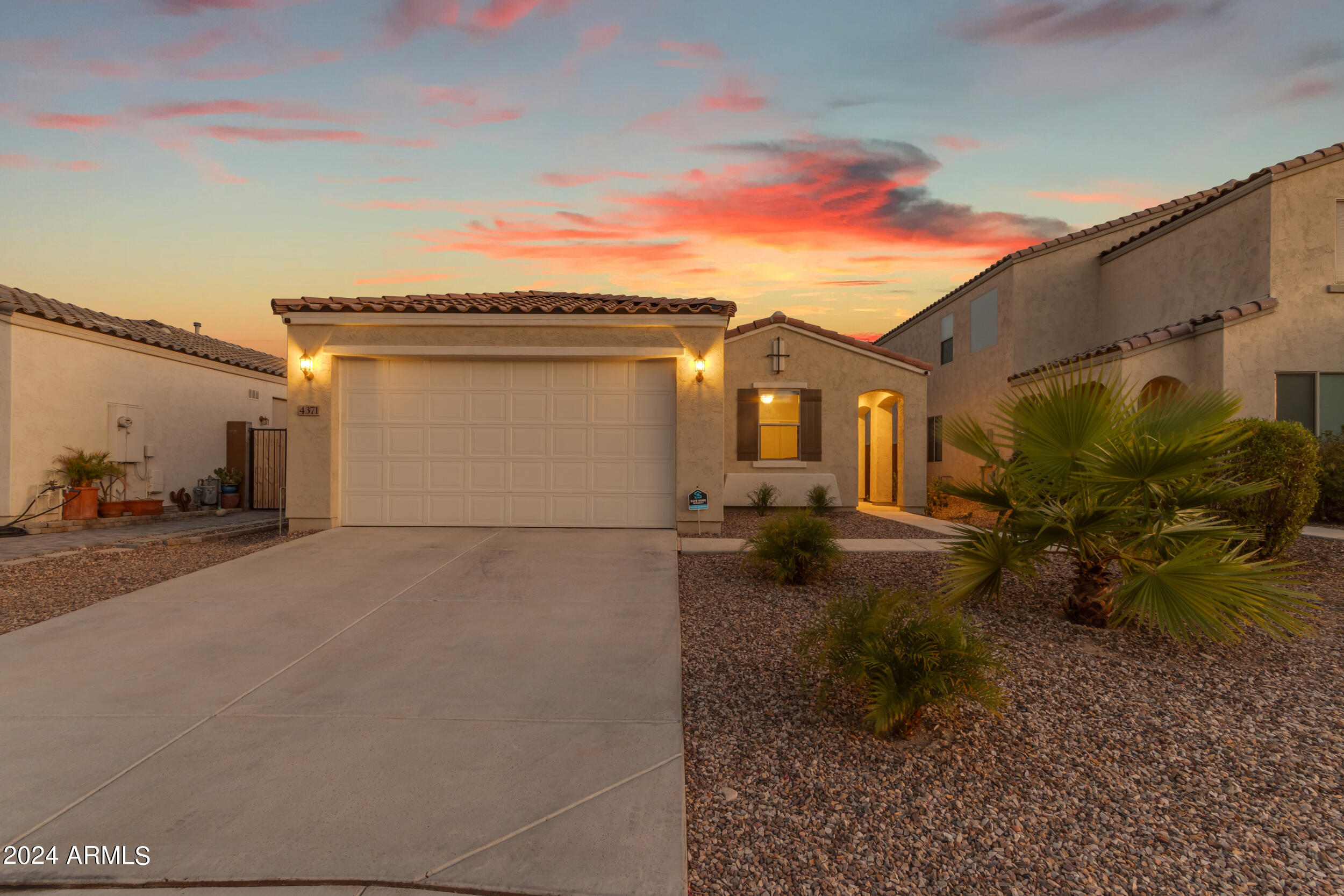 4371 W HORSENETTLE Drive