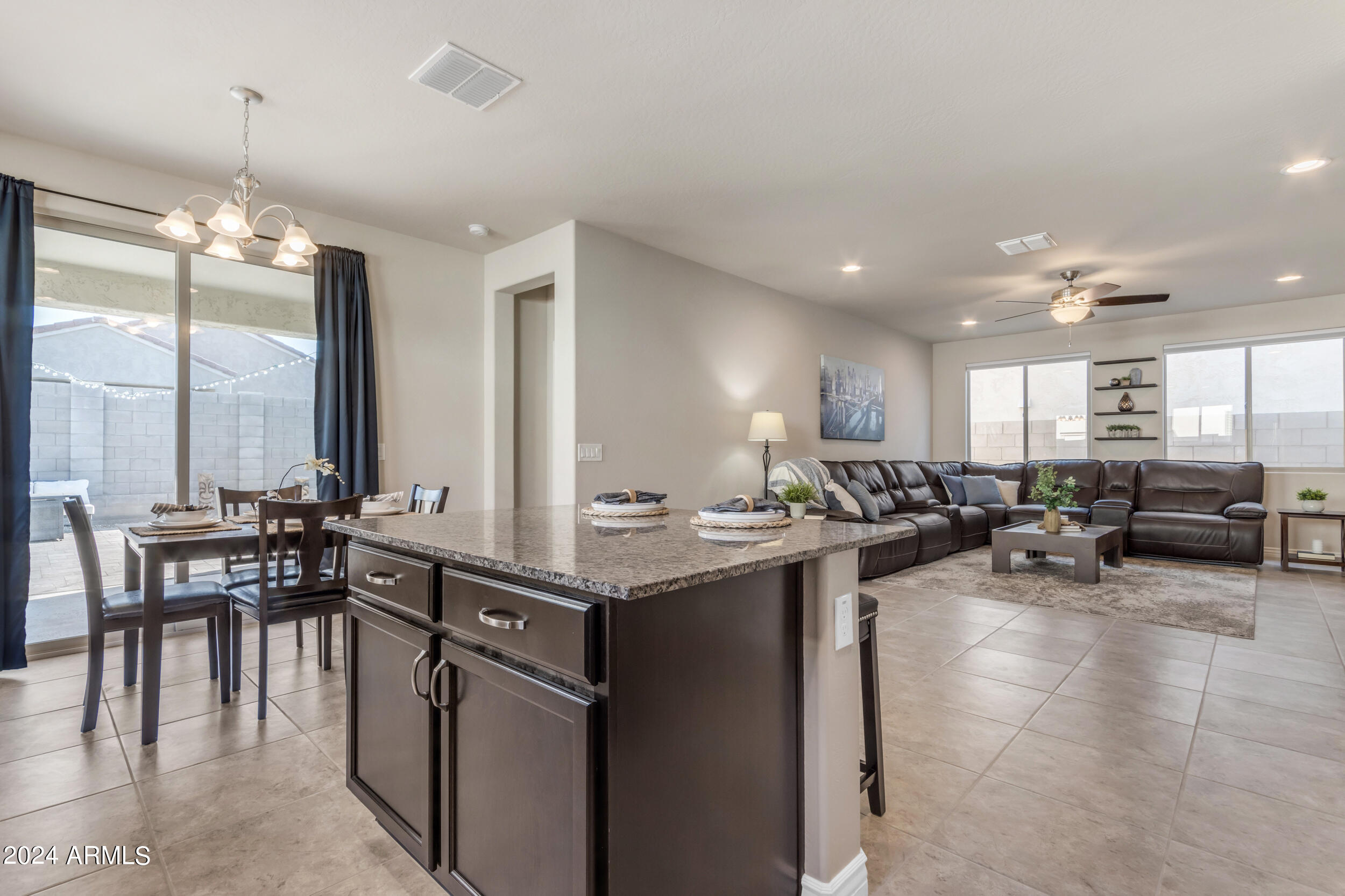 4371 W HORSENETTLE Drive