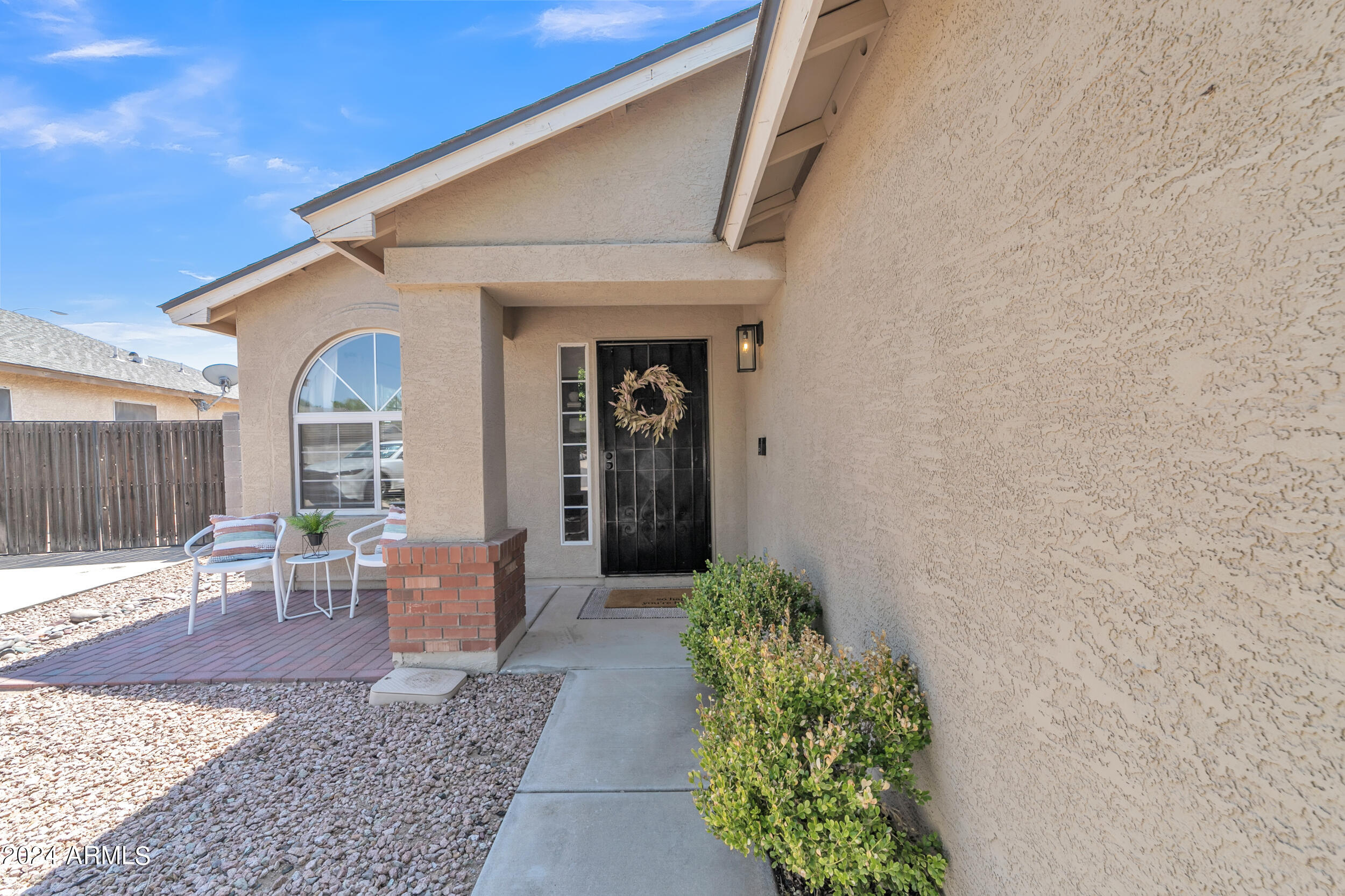 8557 E CLOVIS Avenue