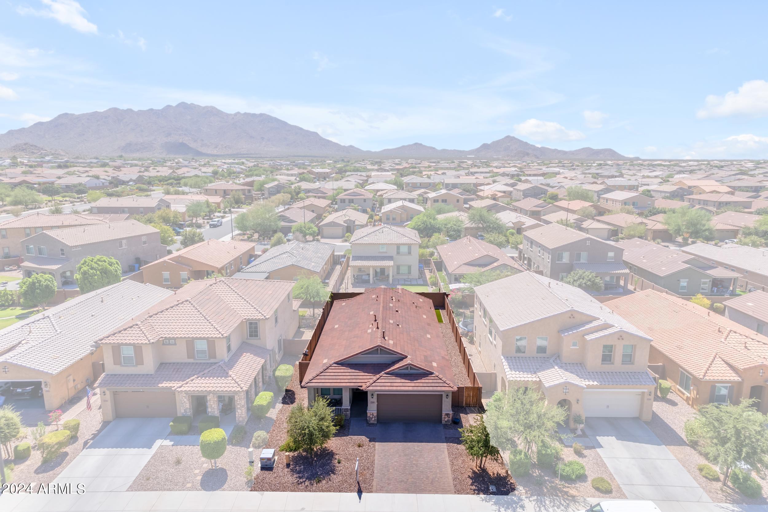 2749 E BELLERIVE Drive