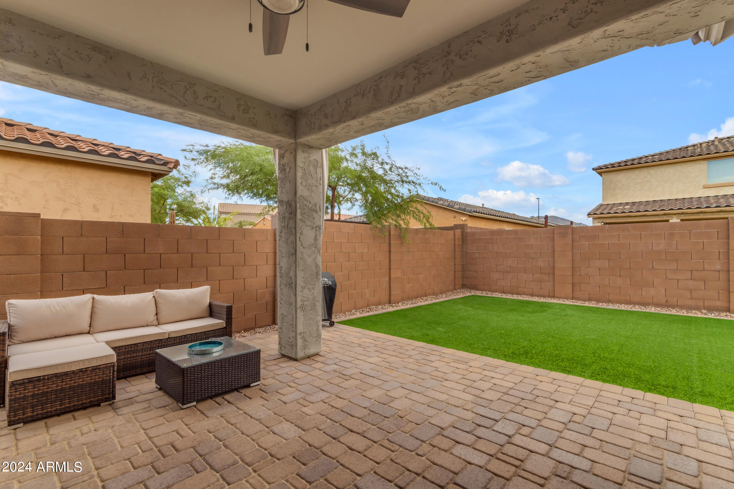 2749 E BELLERIVE Drive