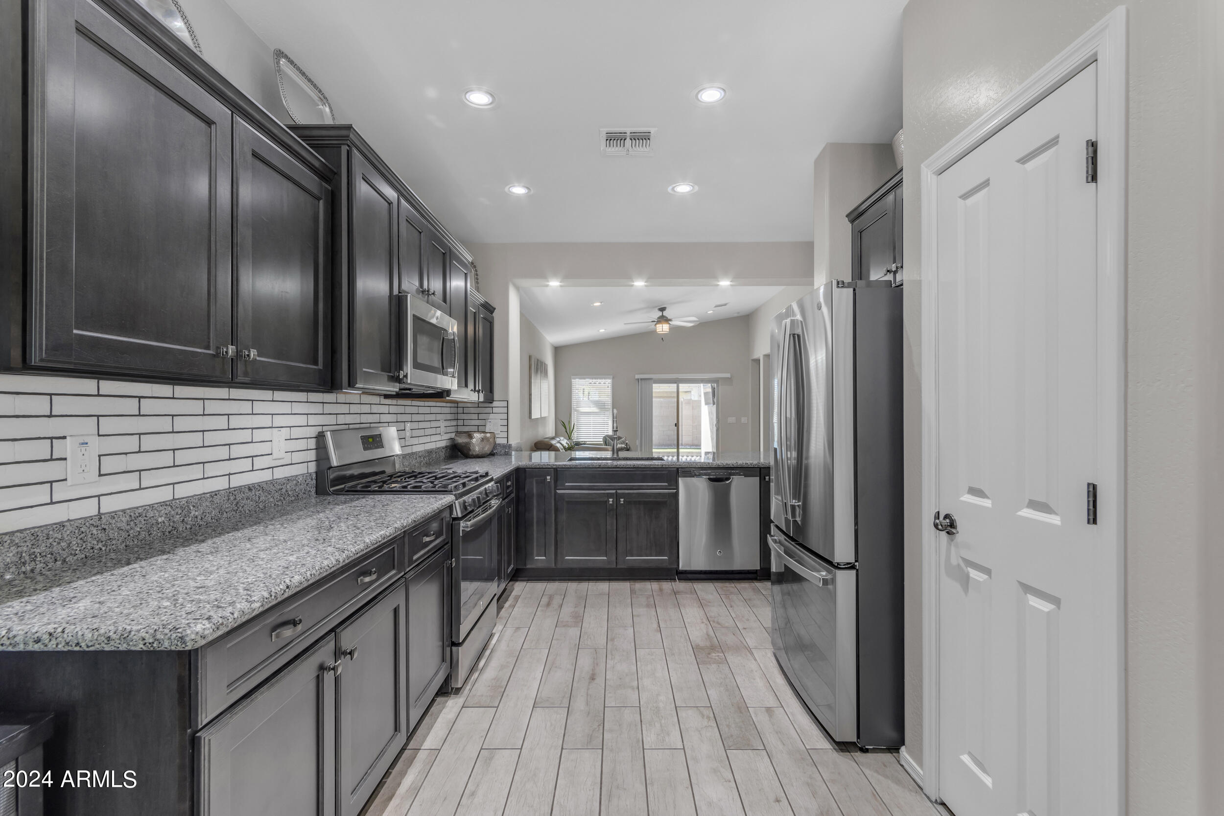 2749 E BELLERIVE Drive