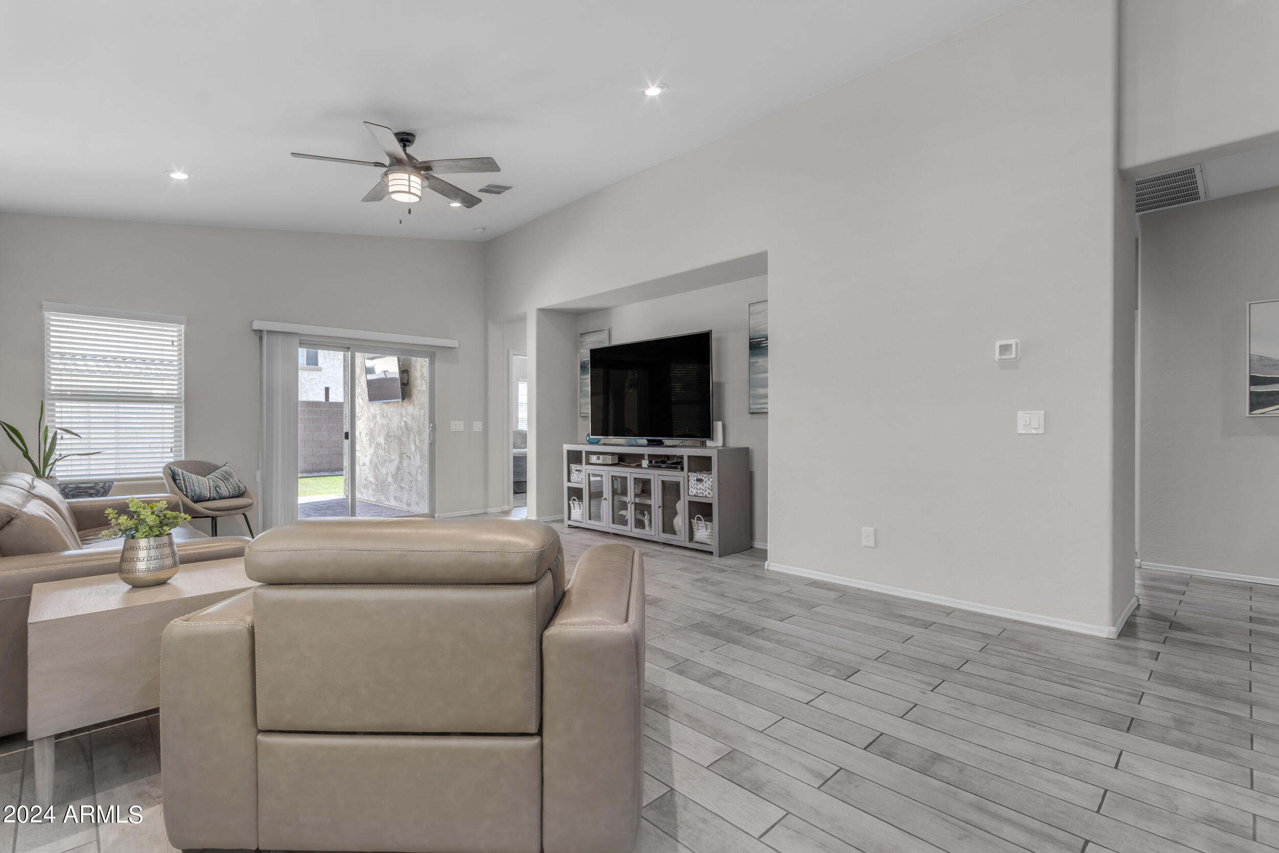 2749 E BELLERIVE Drive