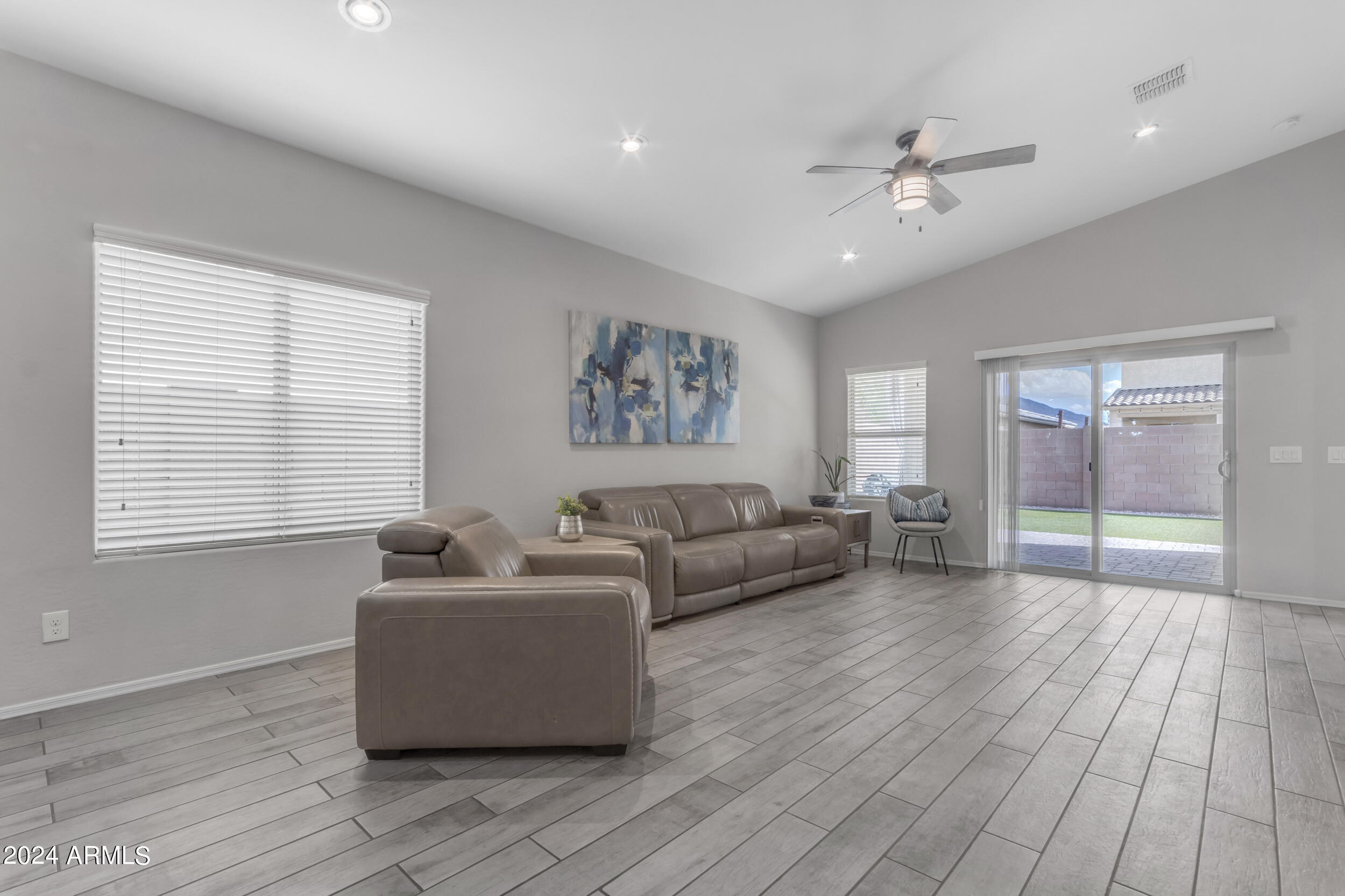 2749 E BELLERIVE Drive