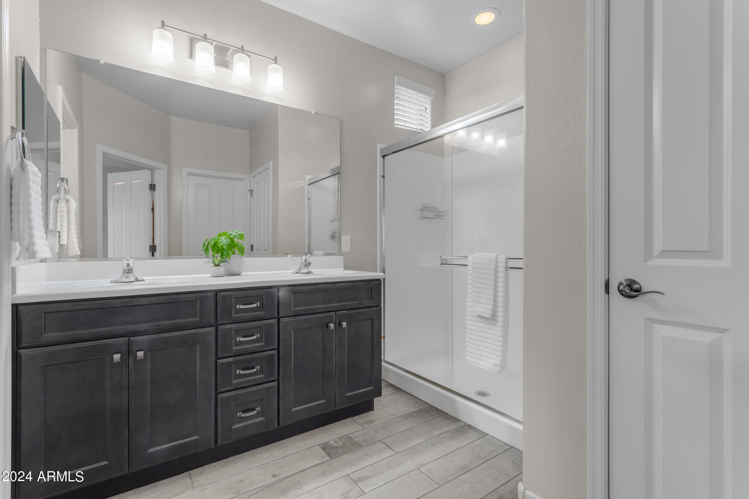 2749 E BELLERIVE Drive