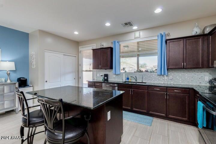 35951 N MATTHEWS Drive