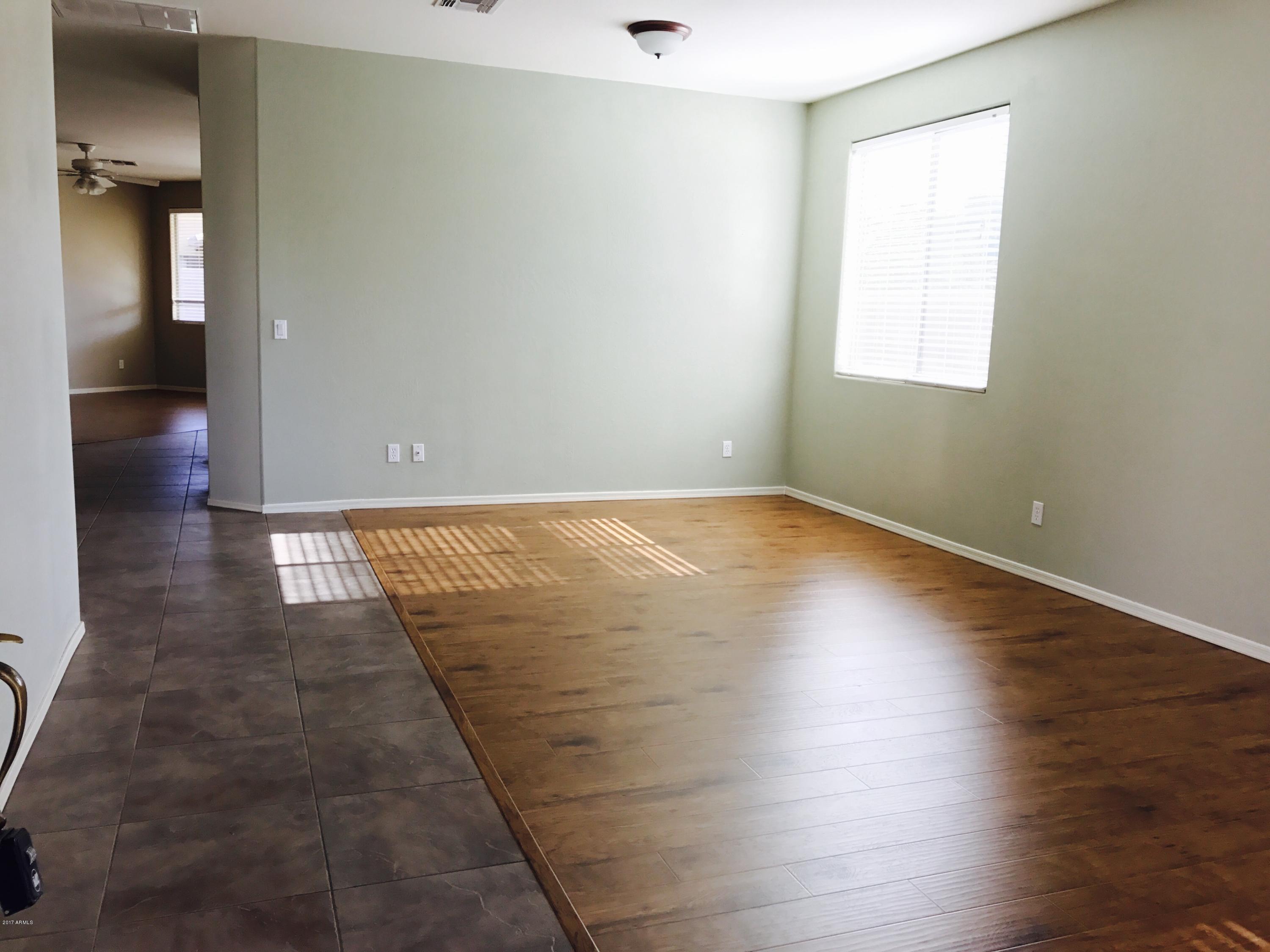 3061 E VALLEJO Drive