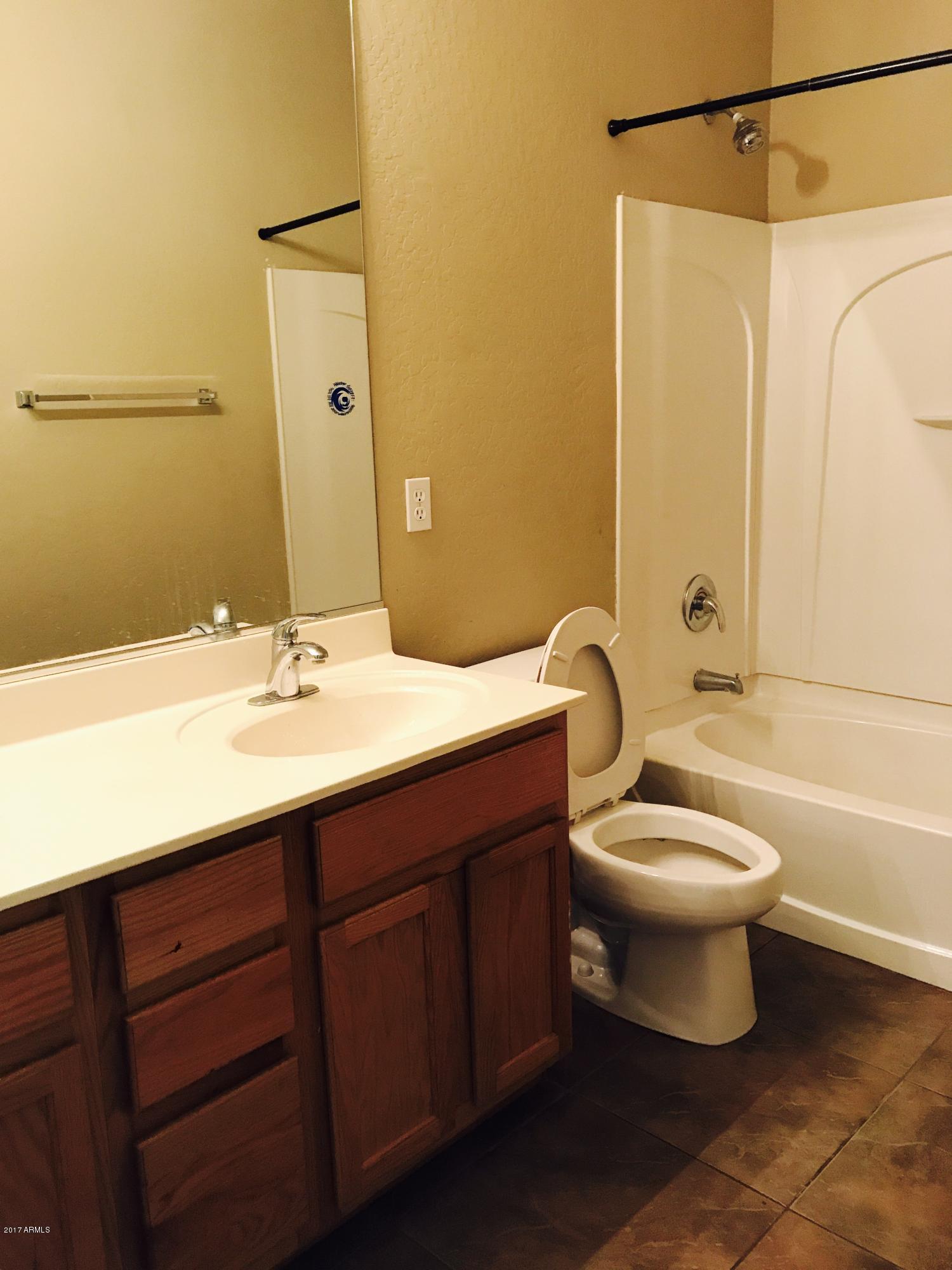 3061 E VALLEJO Drive