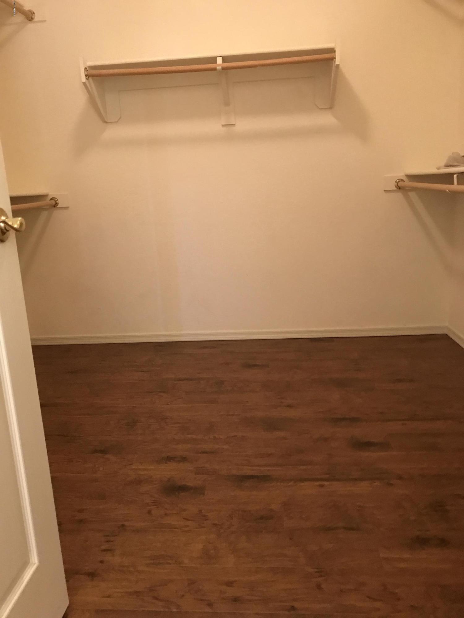 3061 E VALLEJO Drive