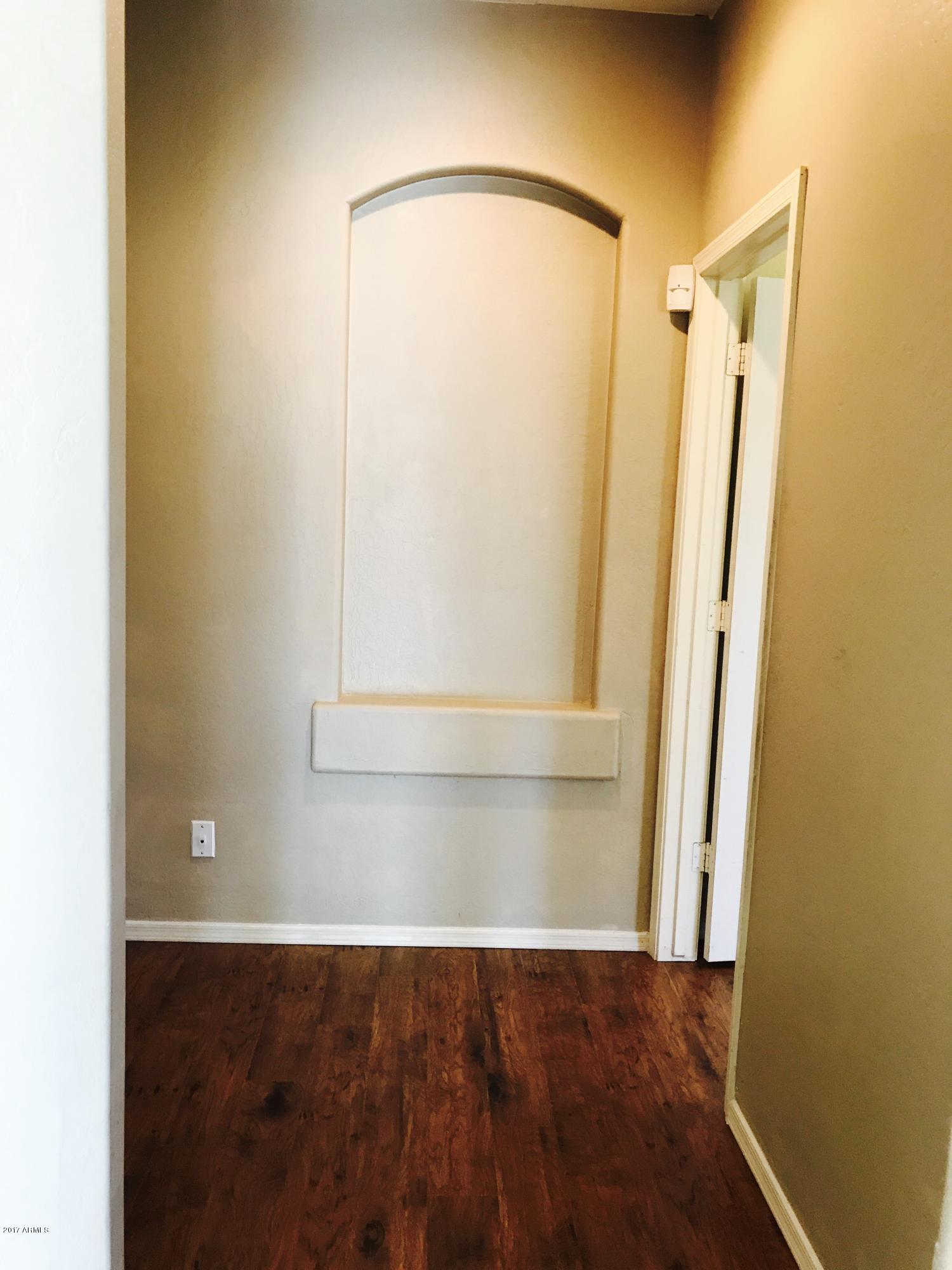 3061 E VALLEJO Drive