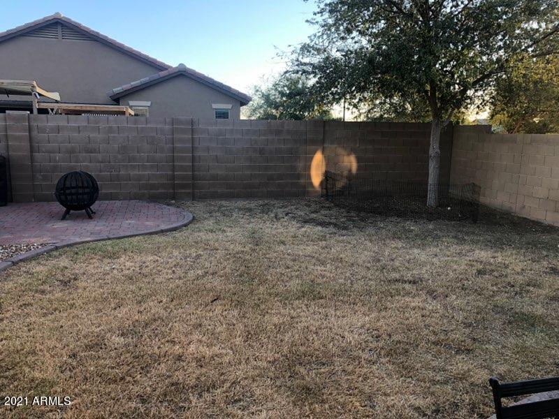 3061 E VALLEJO Drive