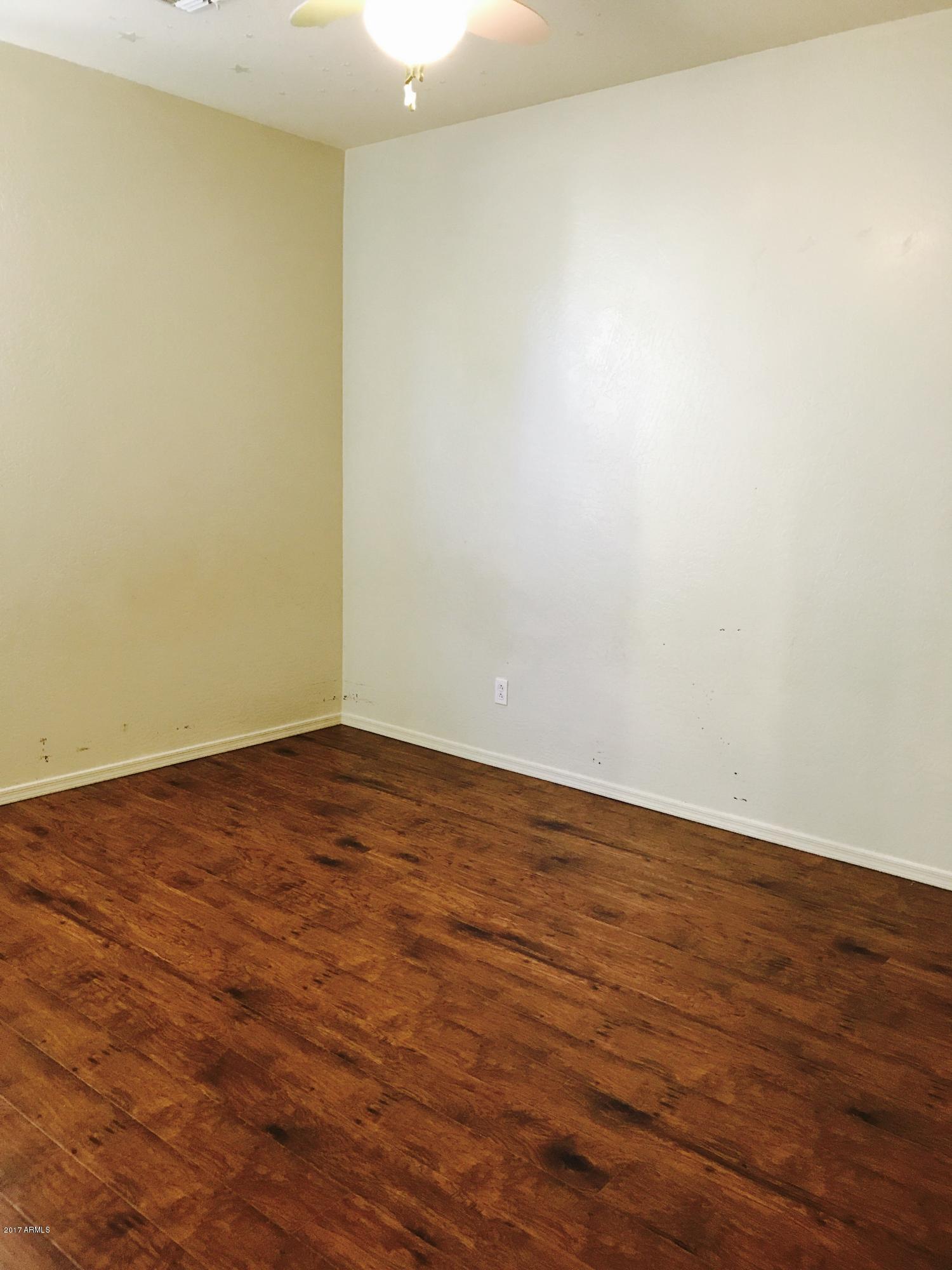 3061 E VALLEJO Drive