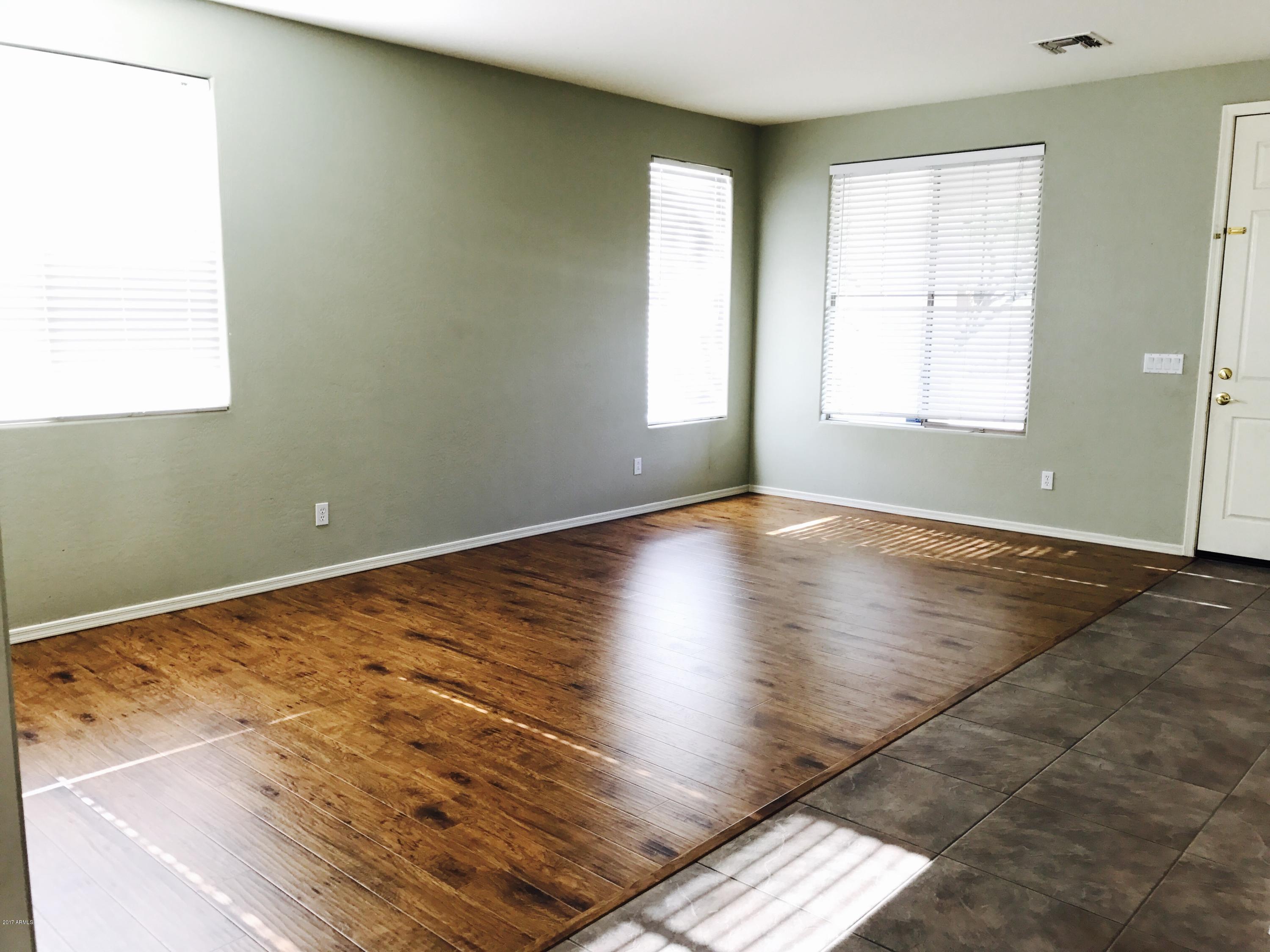 3061 E VALLEJO Drive