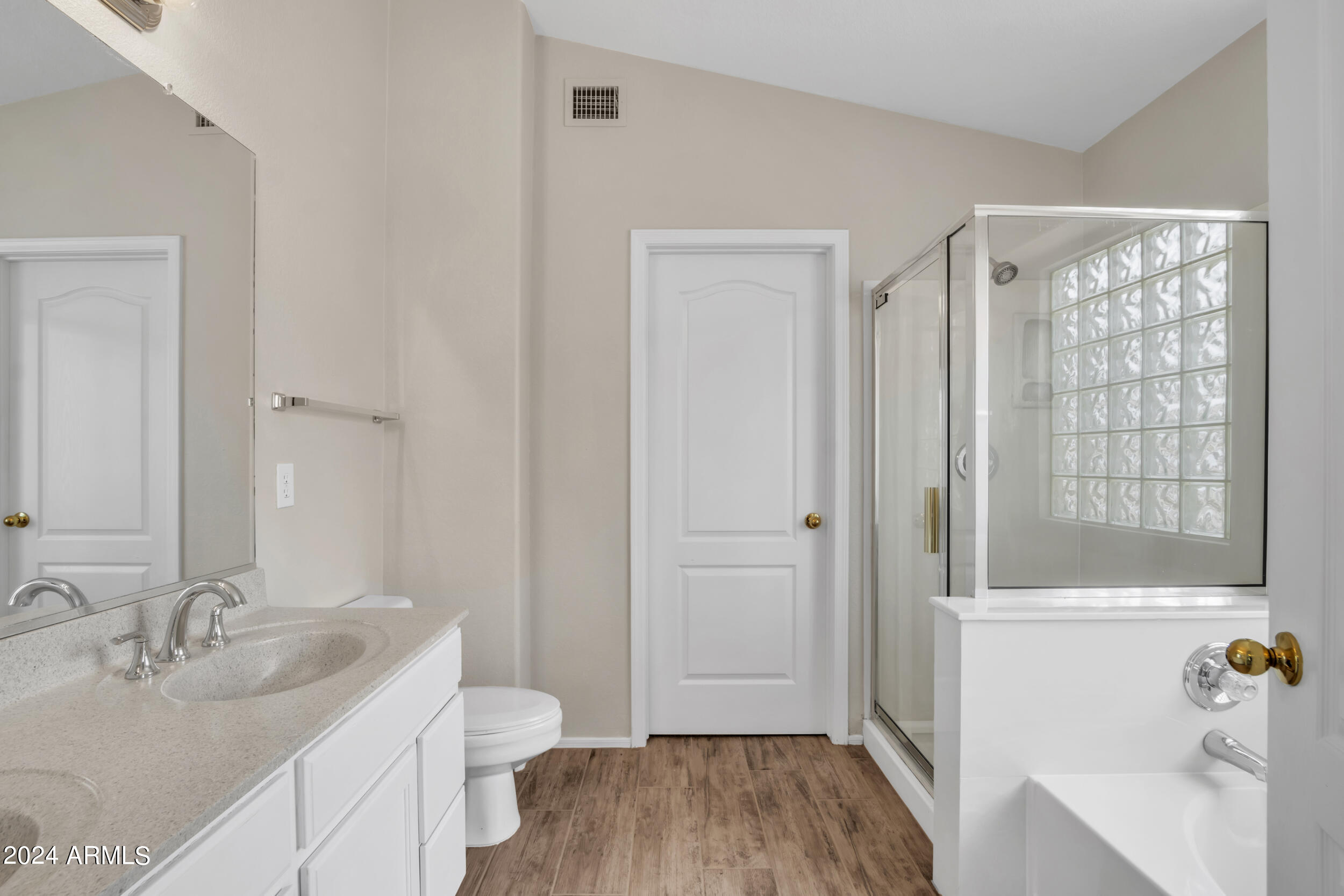 8252 E Portobello Avenue