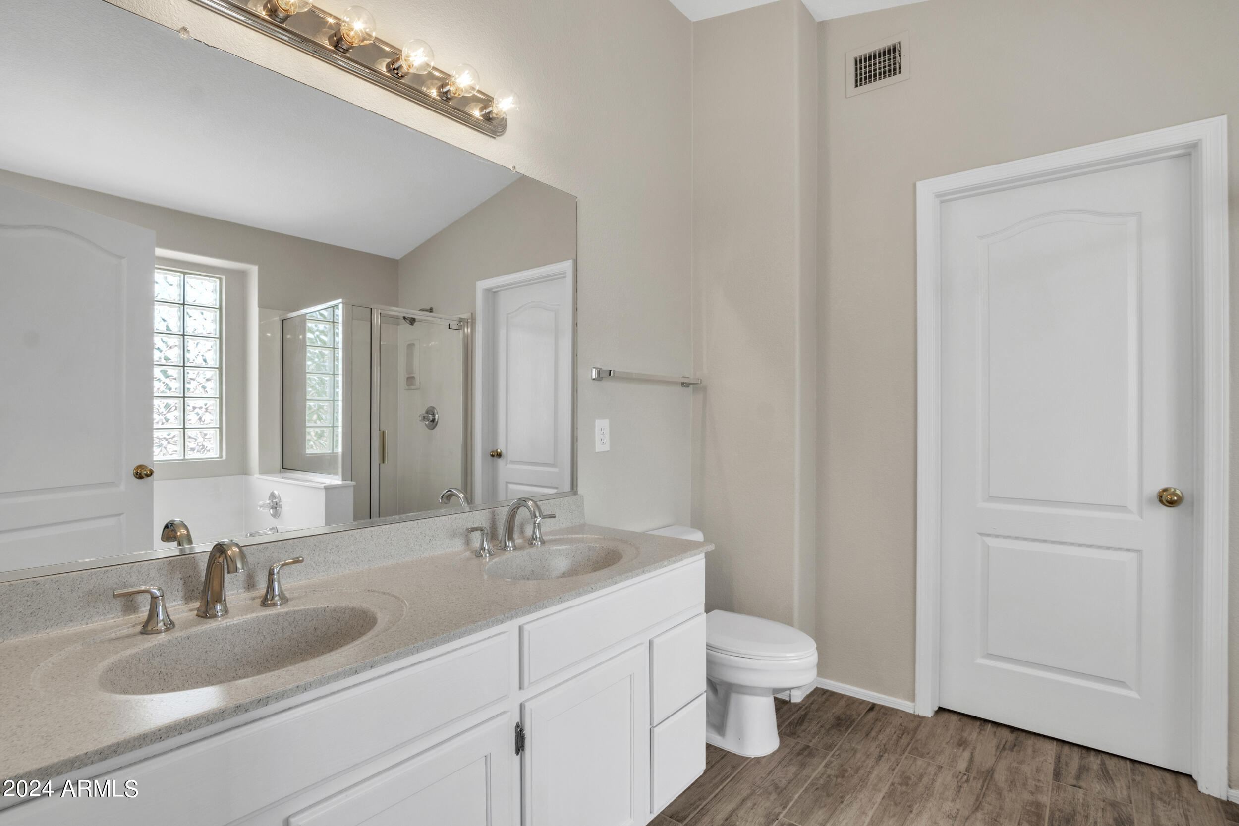 8252 E Portobello Avenue