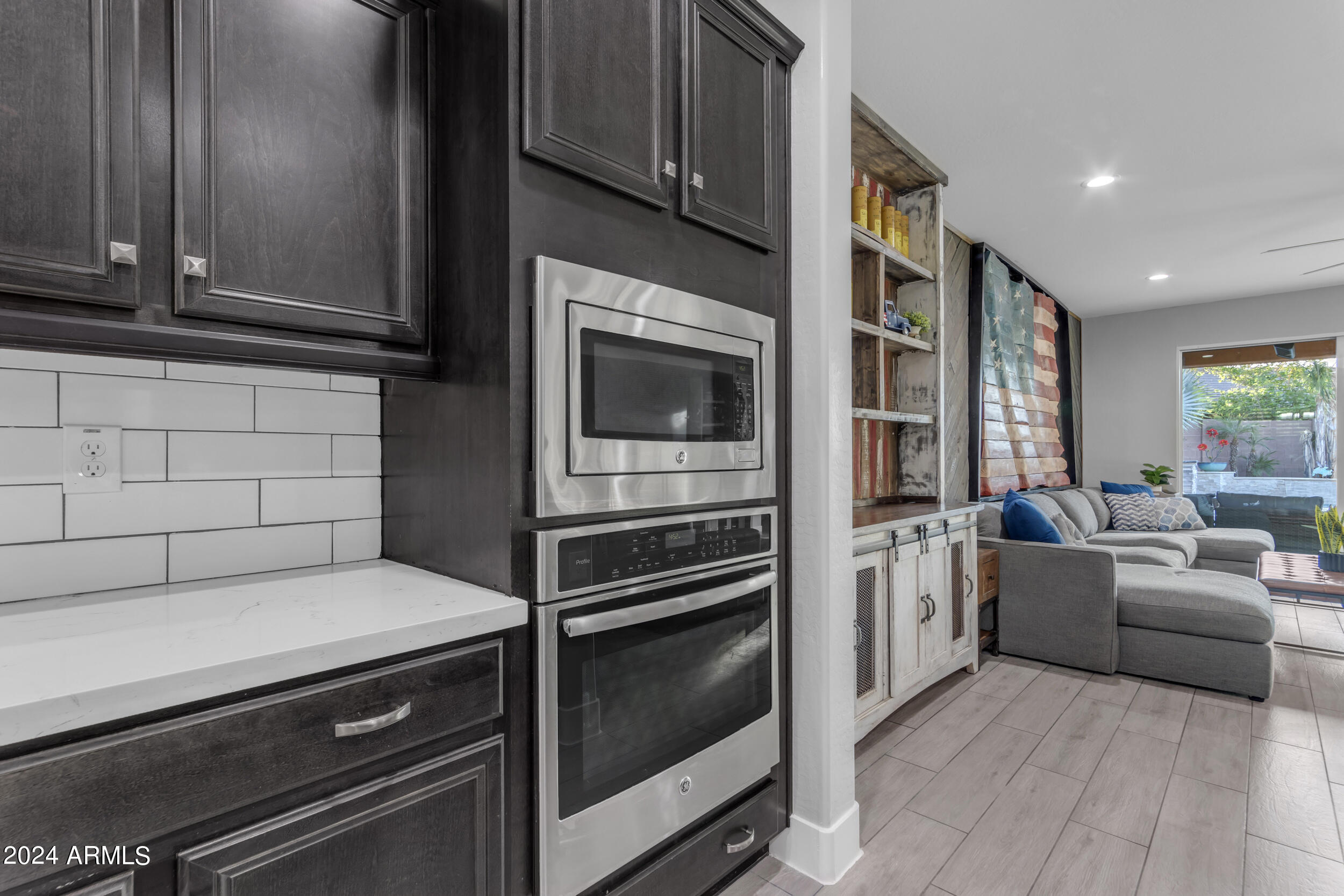 7738 S RESEDA Street